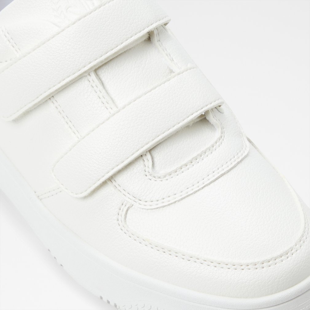 24-7kicks_multi_125-002-
