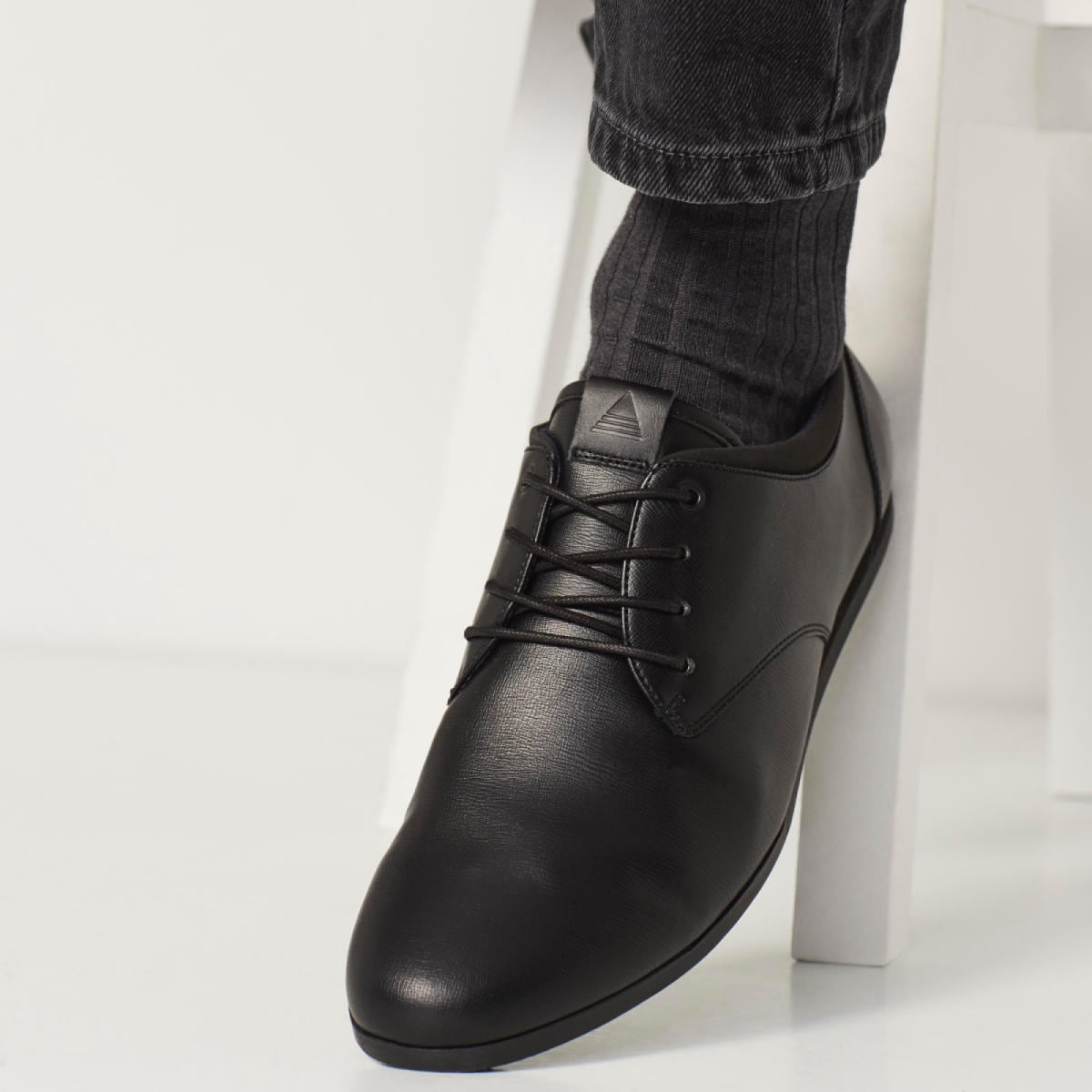 Aauwen-r Black Synthetic Smooth Men's Sneakers | Aldoshoes.com US