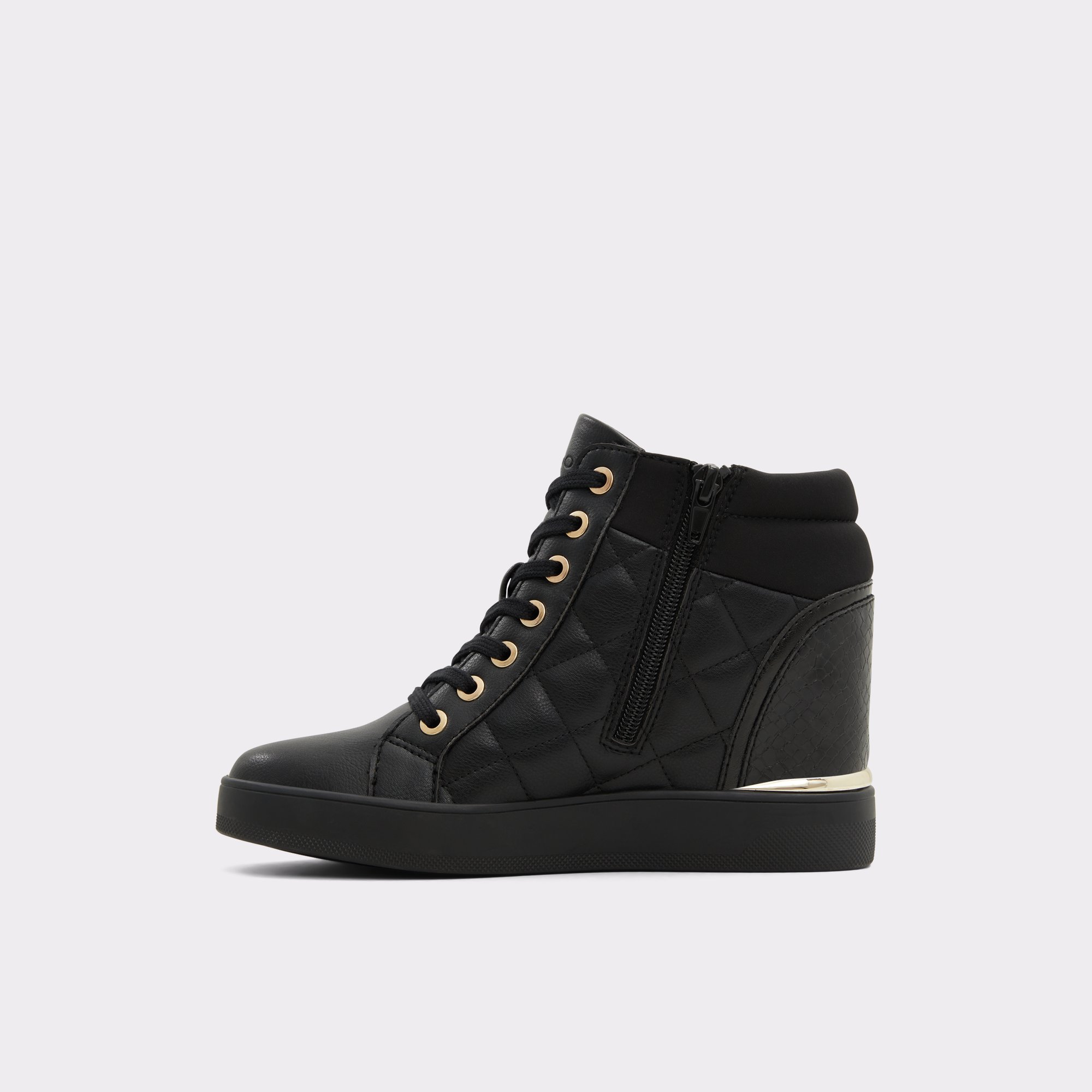 magnet ubehageligt flaskehals Ailannah Black Synthetic Quilted Women's High top sneakers | ALDO US