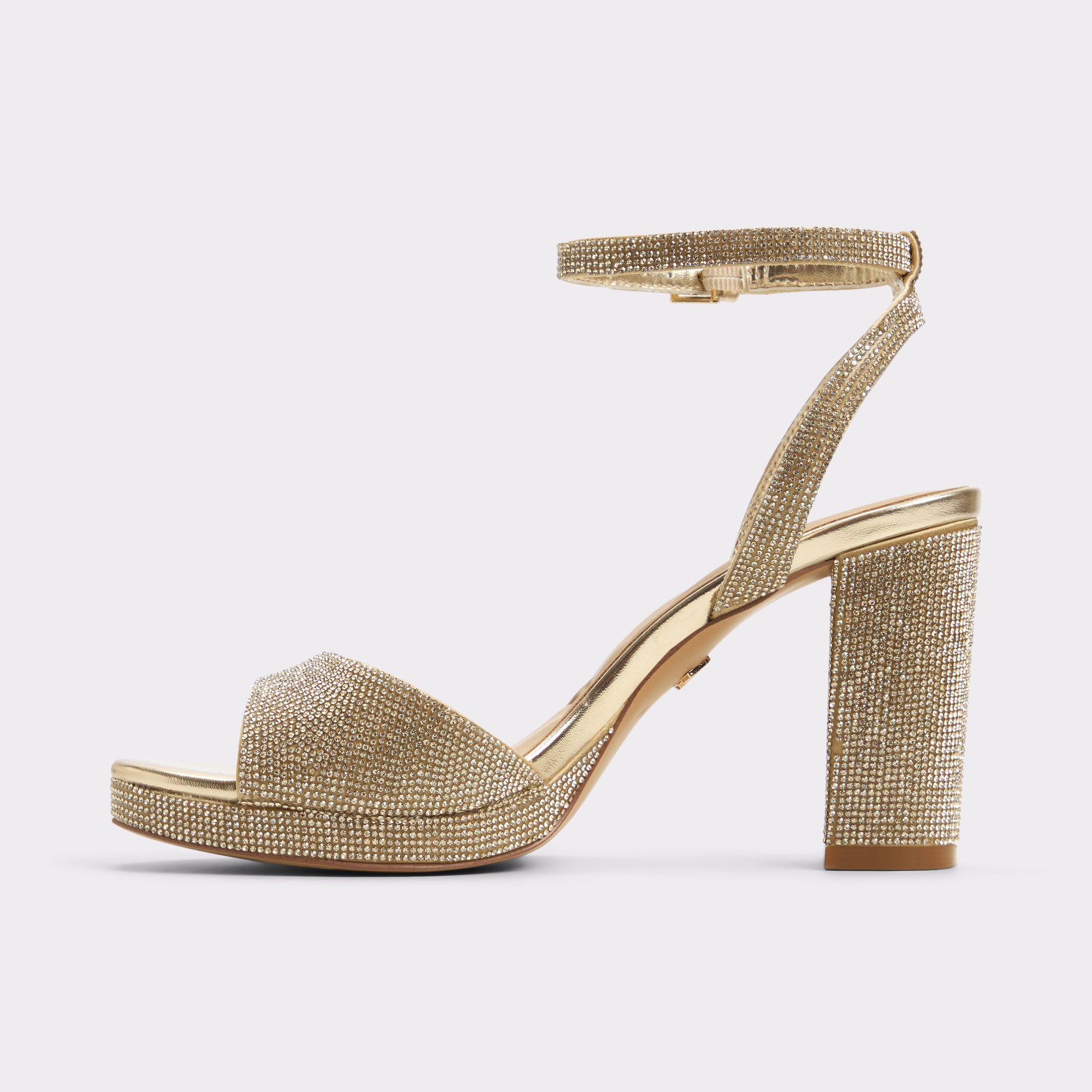 【ALDO】ラインストーン・プラットフォームサンダル Alluring Alluring Champagne Women's Strappy sandals | ALDO US