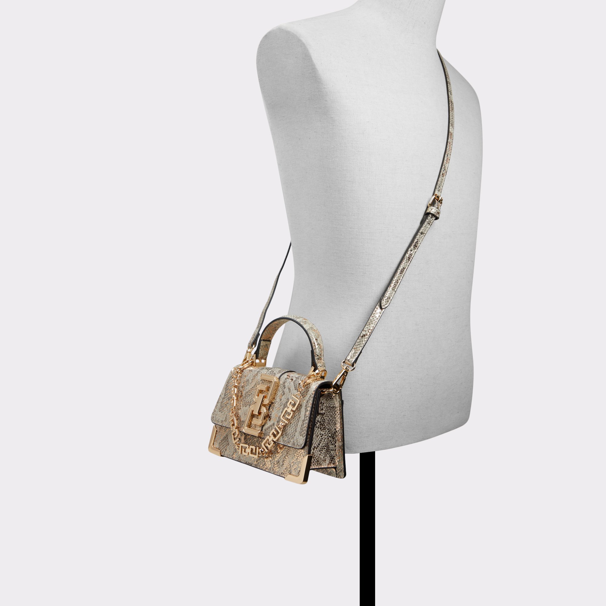 Ausseyx Medium Brown Women's Top Handle Bags | ALDO US