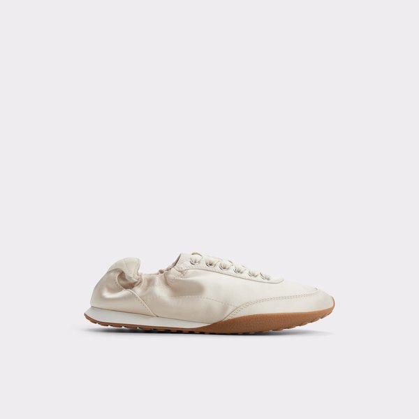 【追跡あり!】ALDO メッシュ ディテール ジョガースニーカー Aldo at CoolSprings Galleria in Franklin, TN