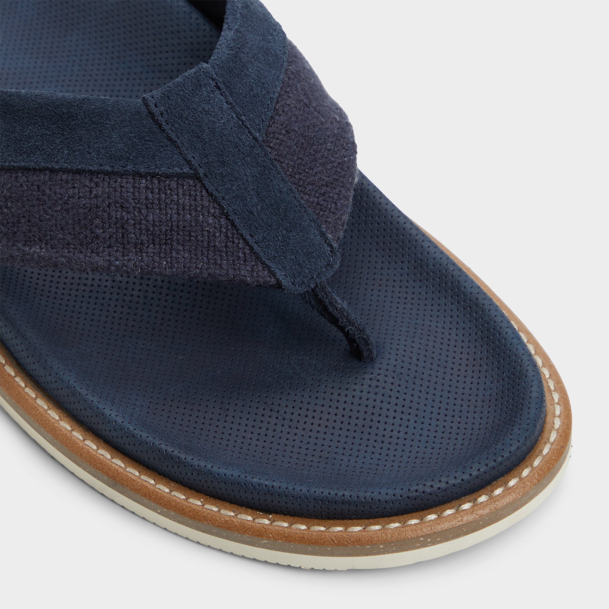 【ALDO】マルチ素材☆Beachbreeze☆お洒落・ビーチサンダル Beachbreeze Bone Men's Slides | ALDO US