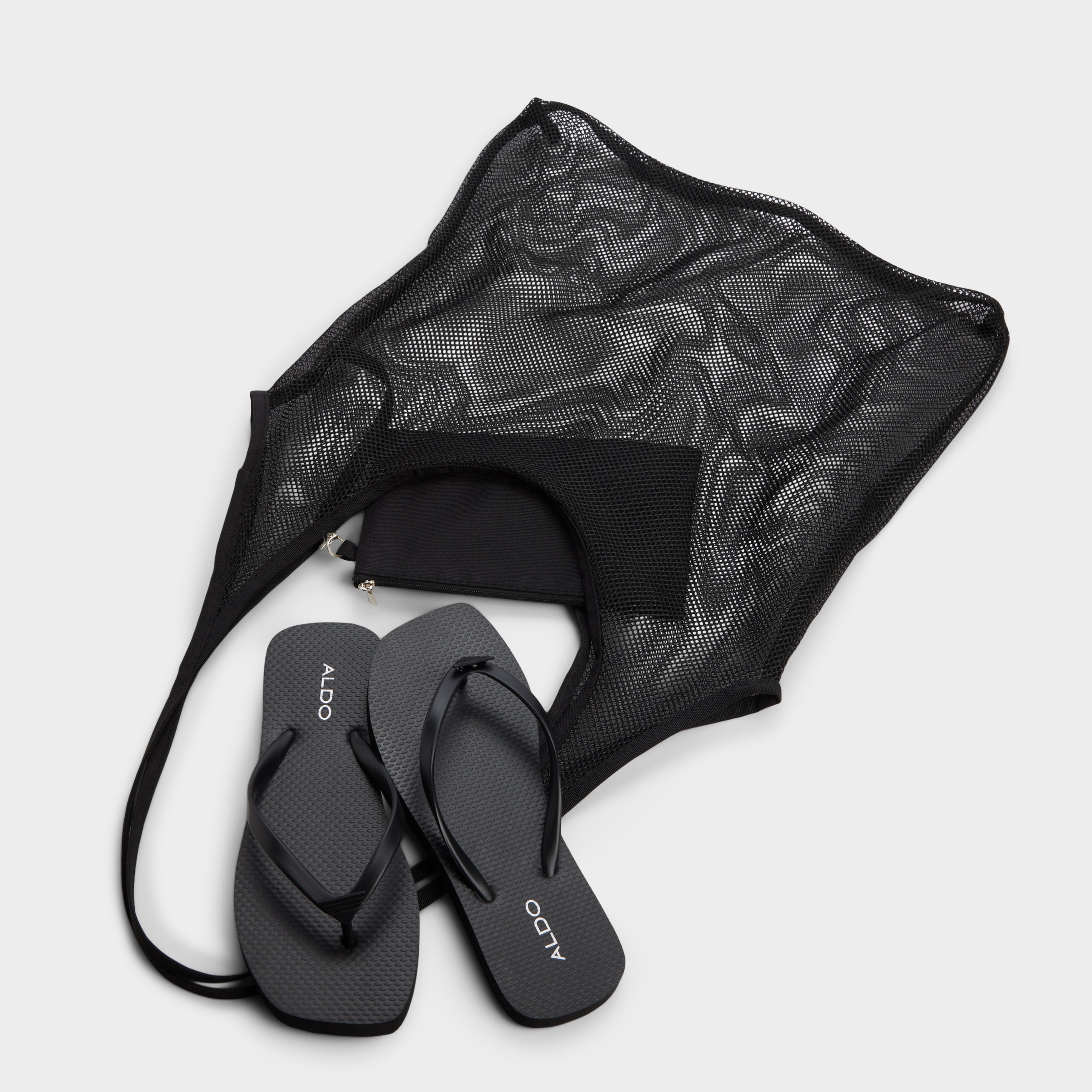 ビーチバッグ☆メッシュ【ALDO】Beachready ビーチサンダル♪ Beachready Black Women's Jelly Sandals & Flip Flops | ALDO US