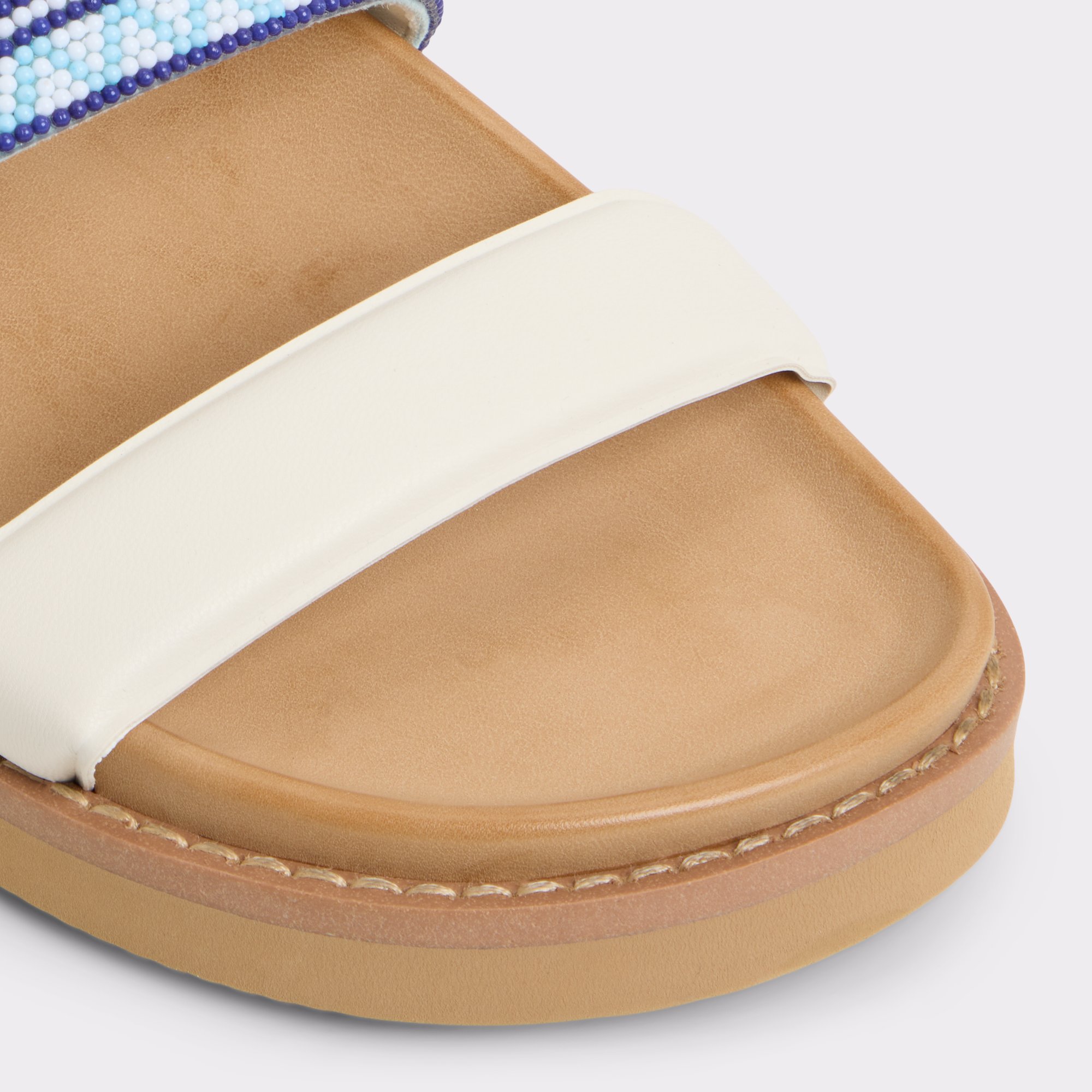 Beachvacay Blanc/Bleu Femmes Sandales a assise plantaire | ALDO Canada