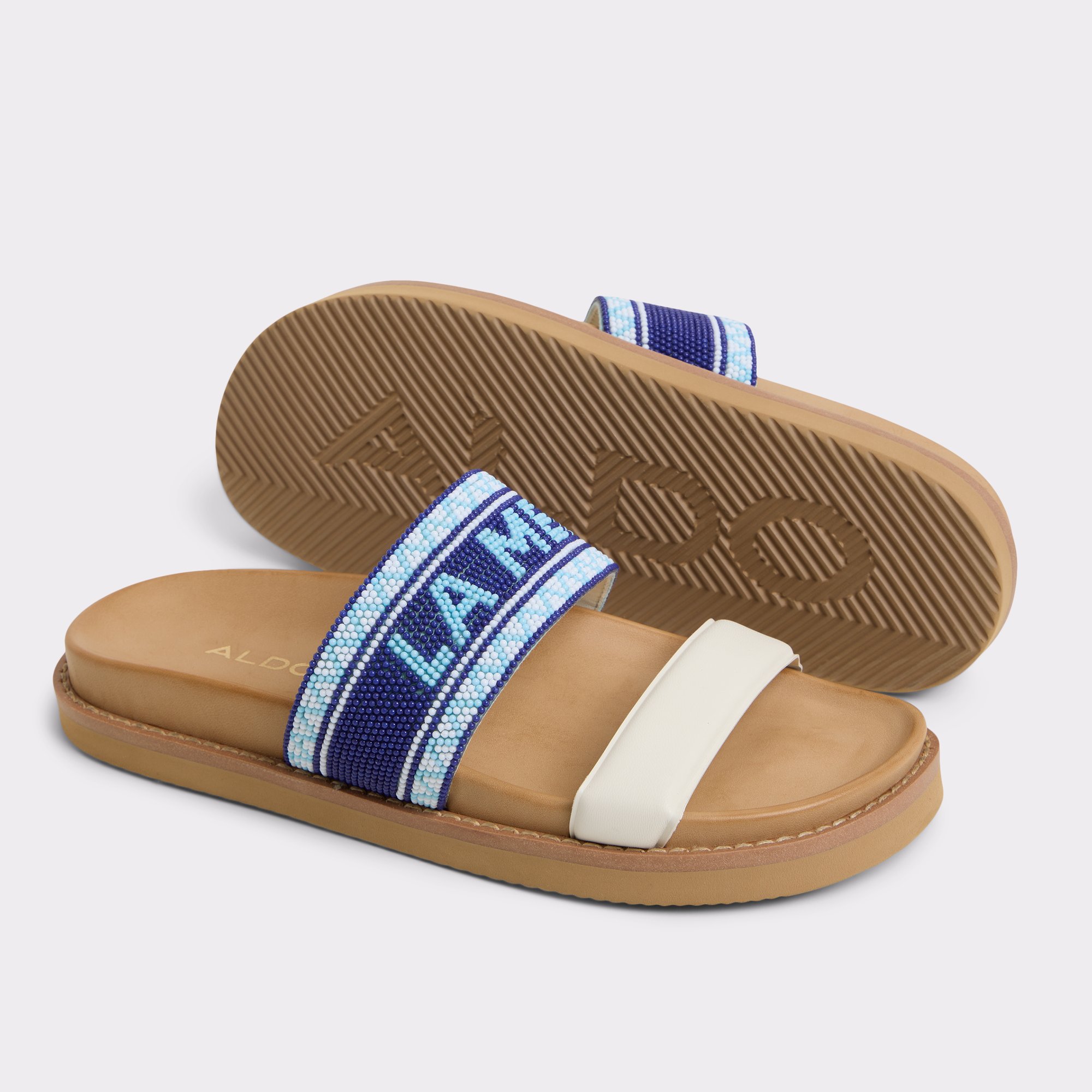 Beachvacay Blanc/Bleu Femmes Sandales a assise plantaire | ALDO Canada