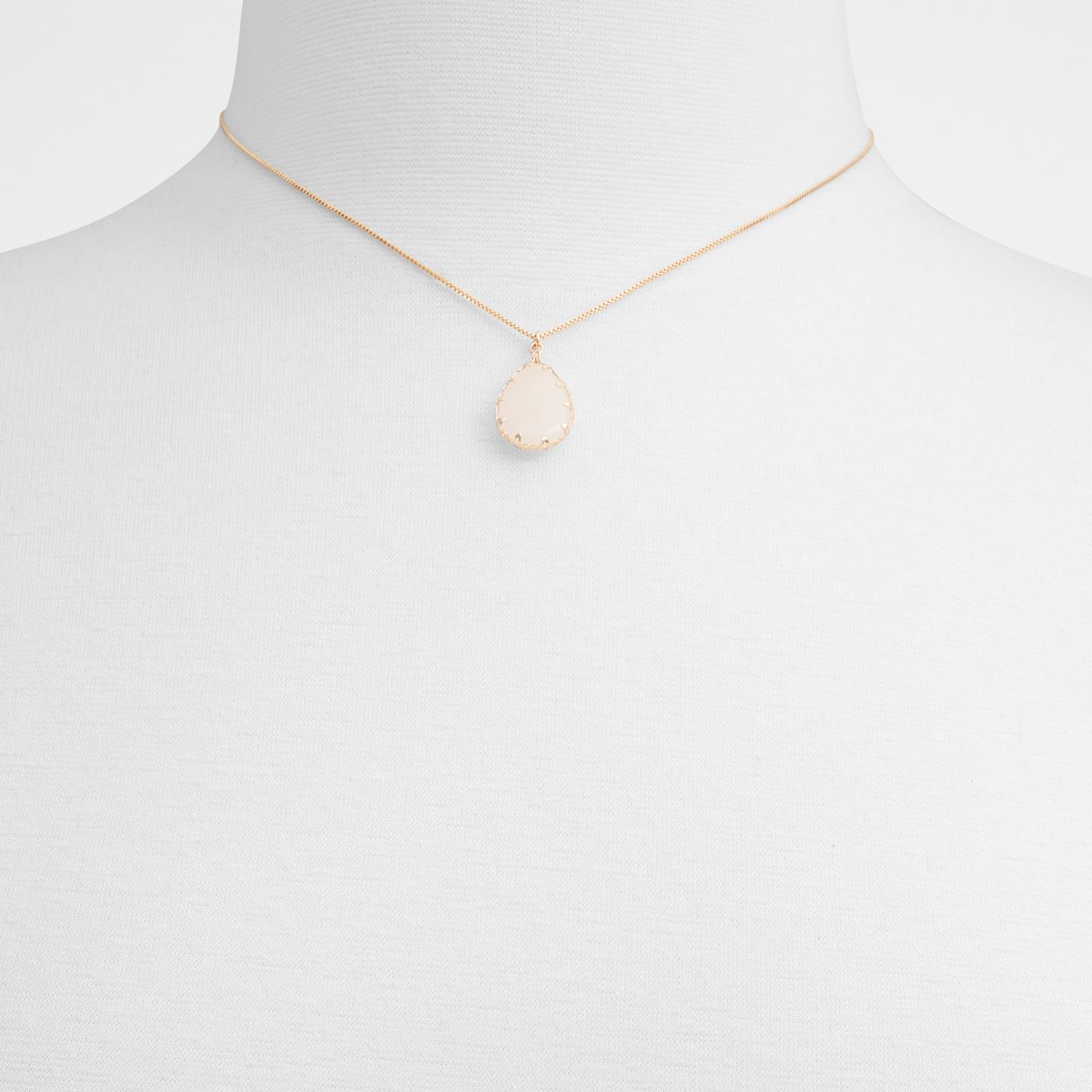 Beaucerons Light Pink Women's Necklaces | ALDO Canada