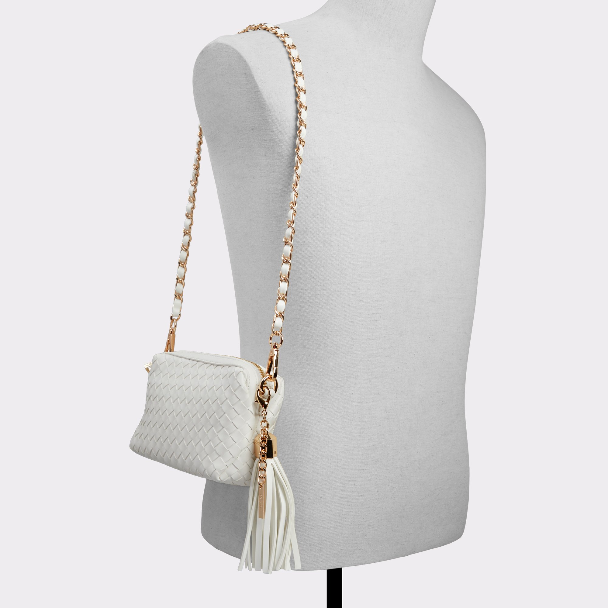 Braidaax White Women's Crossbody Bags | ALDO Canada