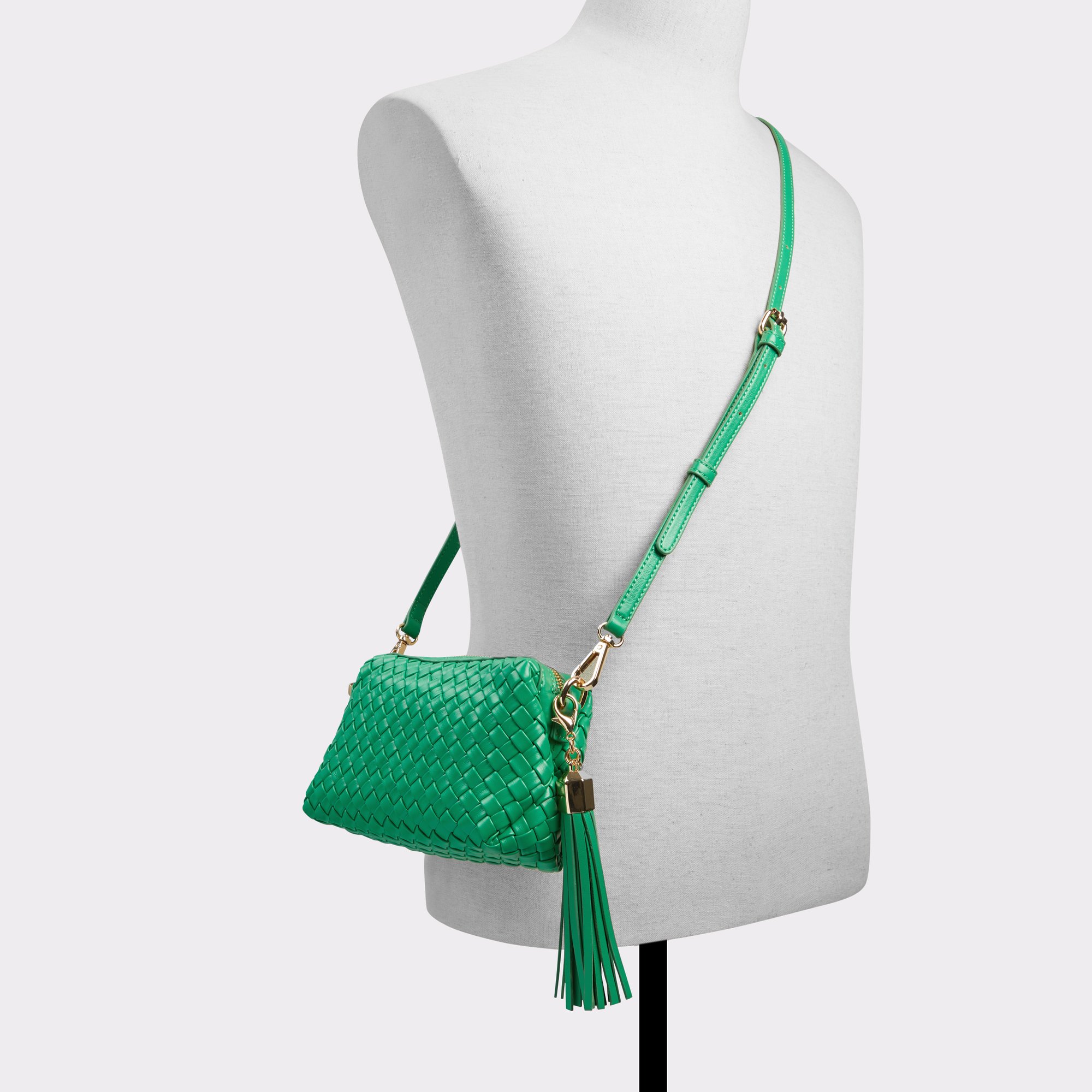 Braidaax Green Women's Crossbody Bags | ALDO Canada