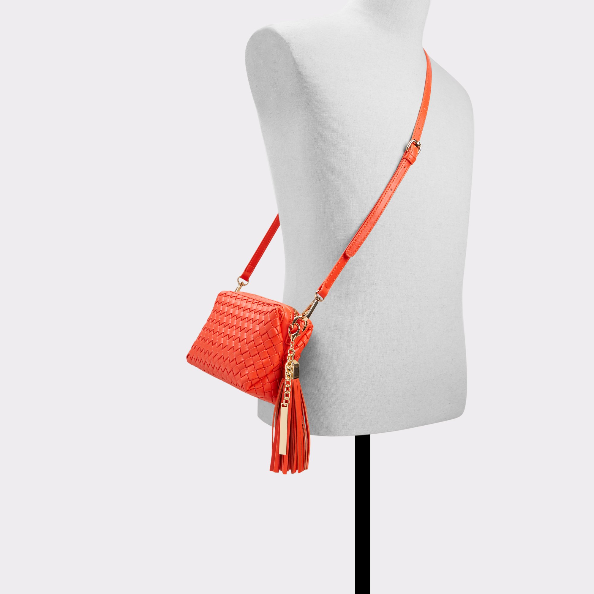 Braidaax Orange Women's Crossbody Bags | ALDO Canada