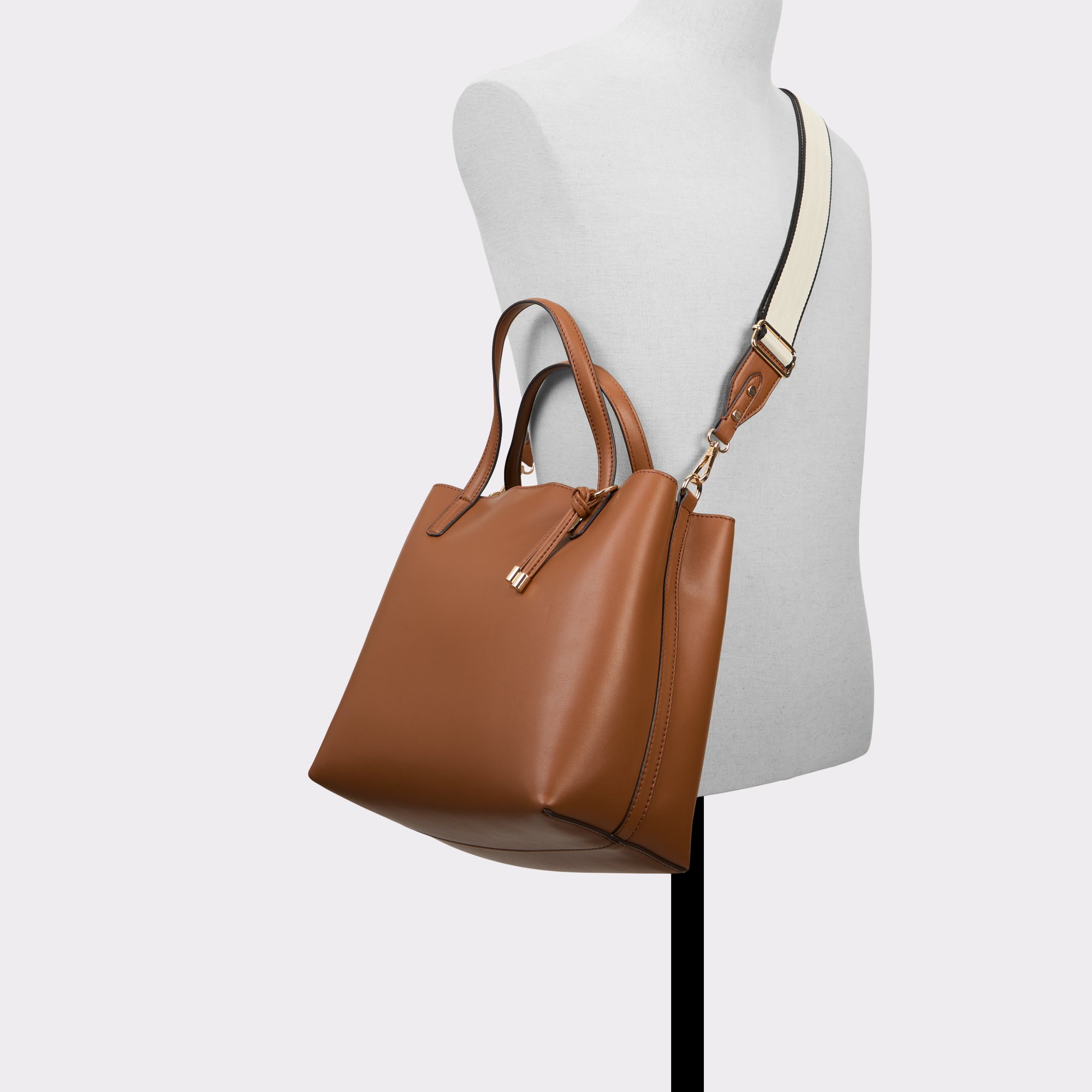 Carafeex Tan Women's Tote & Satchel bags | ALDO Canada