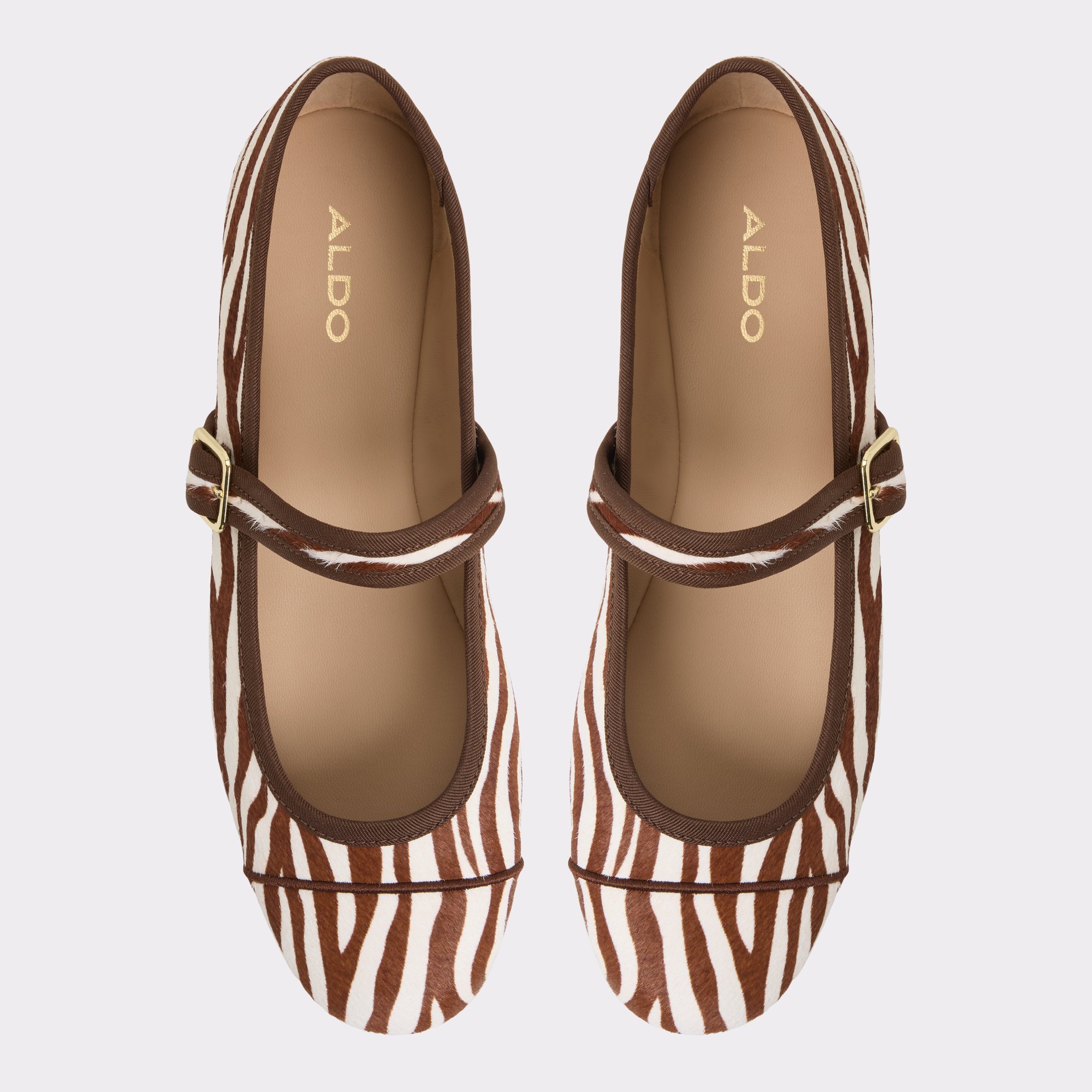 Caylyn Blanc/Noir Femmes Talons plats | ALDO Canada