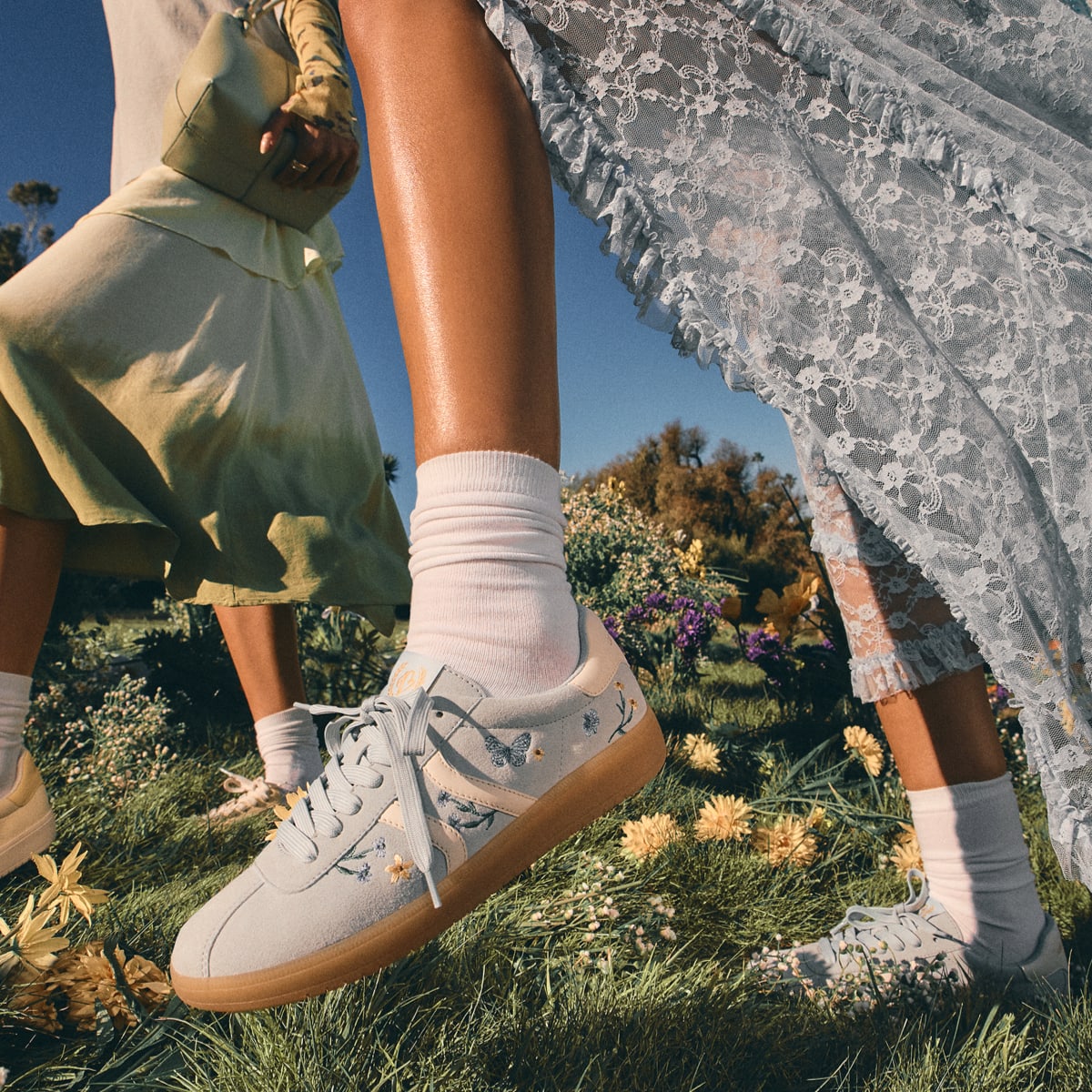 【ALDO】パステル・花柄☆Chicsneaker☆レースアップスニーカー Chicsneaker Other Blue Women's Low top sneakers | ALDO US