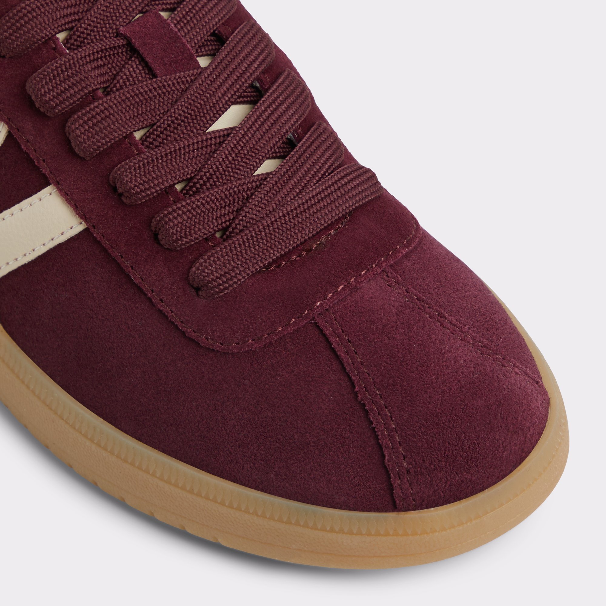 Chicsneaker Bordo Femmes Sneakers bas | ALDO Canada