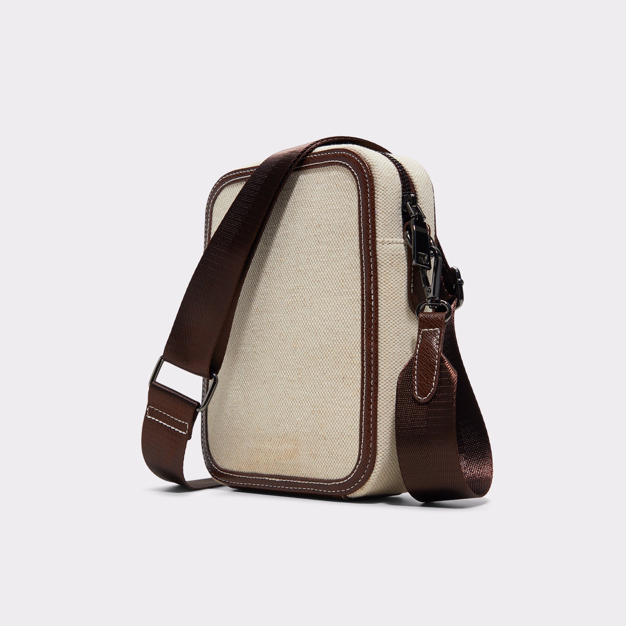 【ALDO】マルチ素材☆Clublifeex☆爽やかデザインクロスボディー Clublifeex Brown Men's Aldo Sport Club | ALDO US