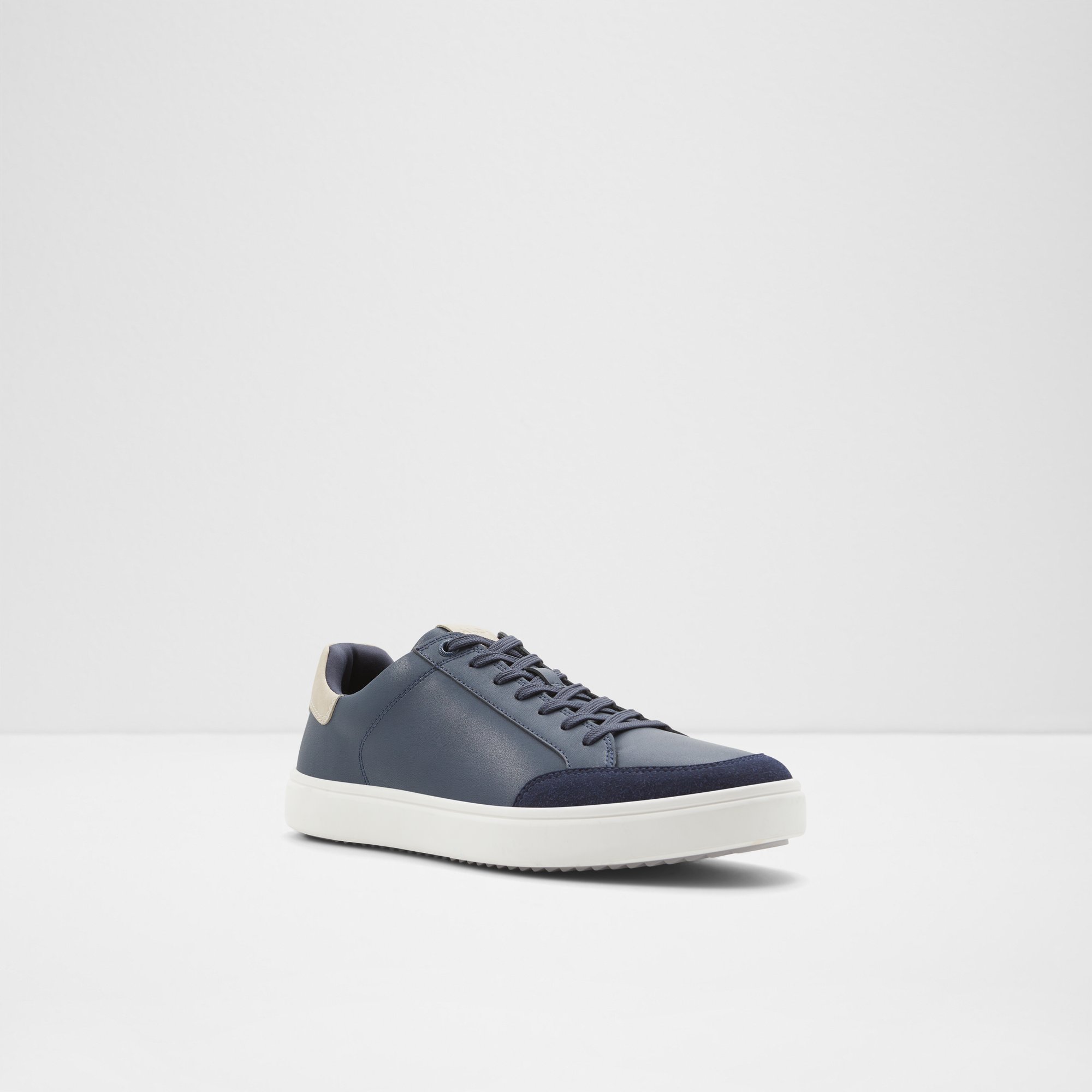 Courtspec Navy Men's Low top | ALDO US