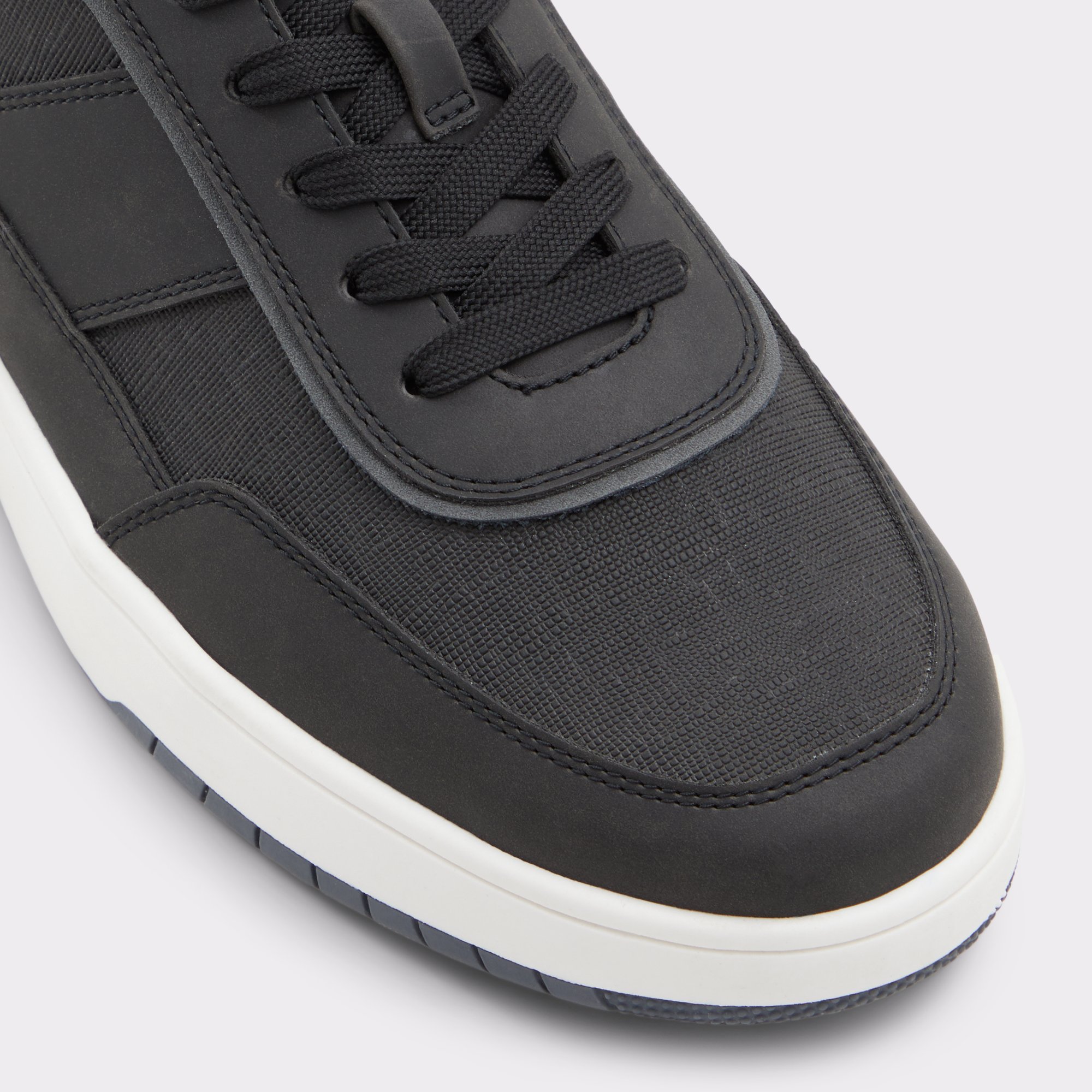Creed Black Men's Low top | ALDO US