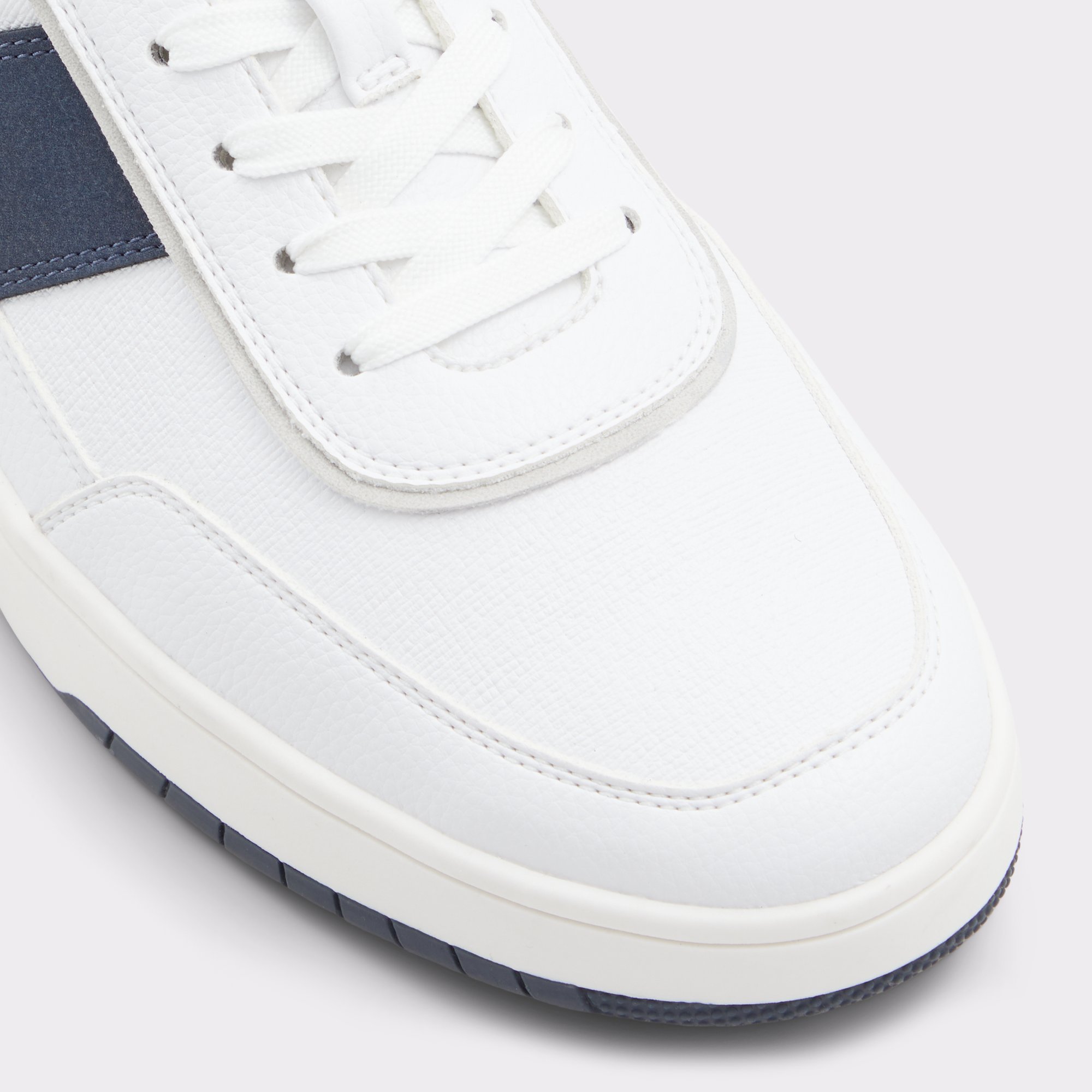 Creed White Men's Low top | ALDO US