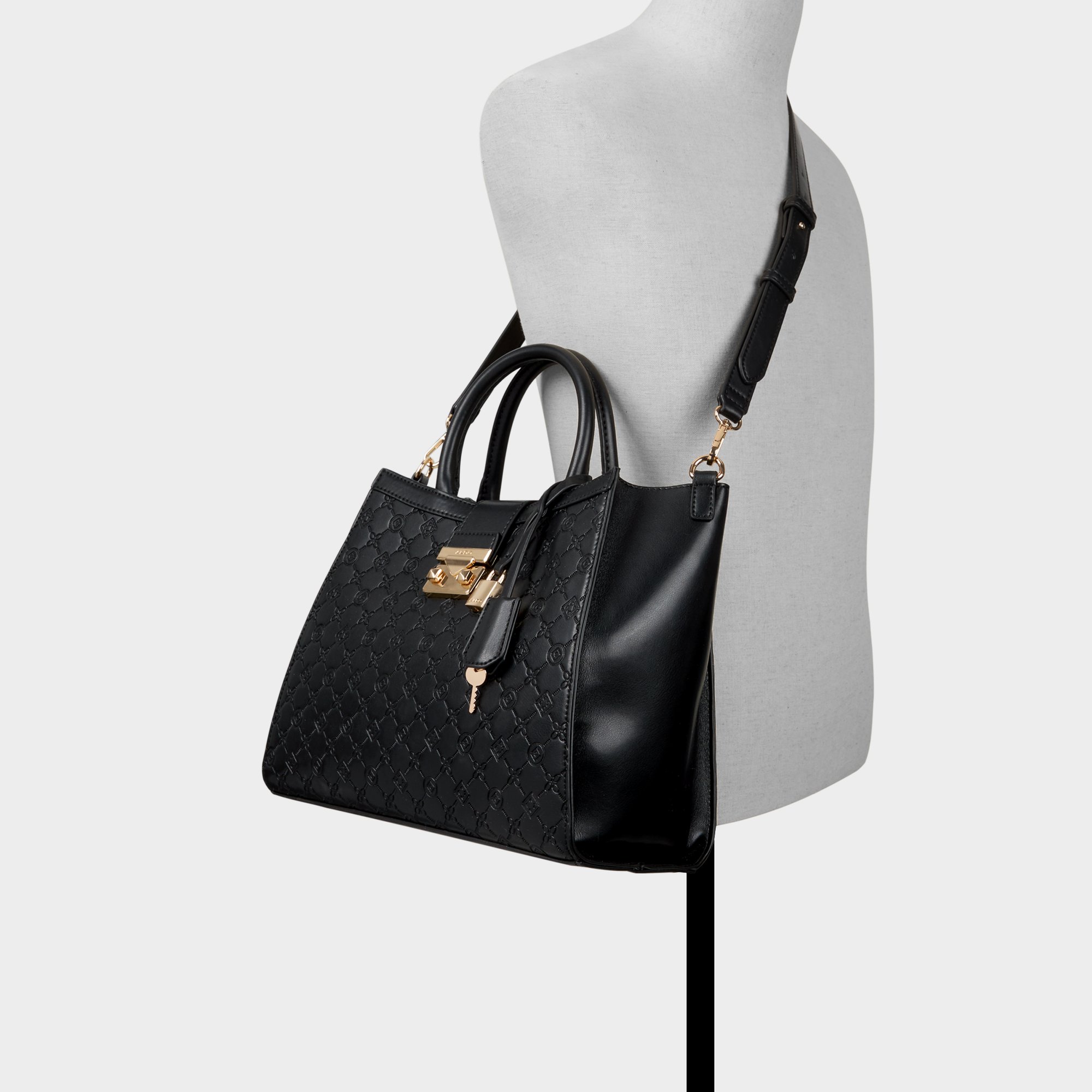 Crelally Noir Femmes Sacs fourre-tout | ALDO Canada