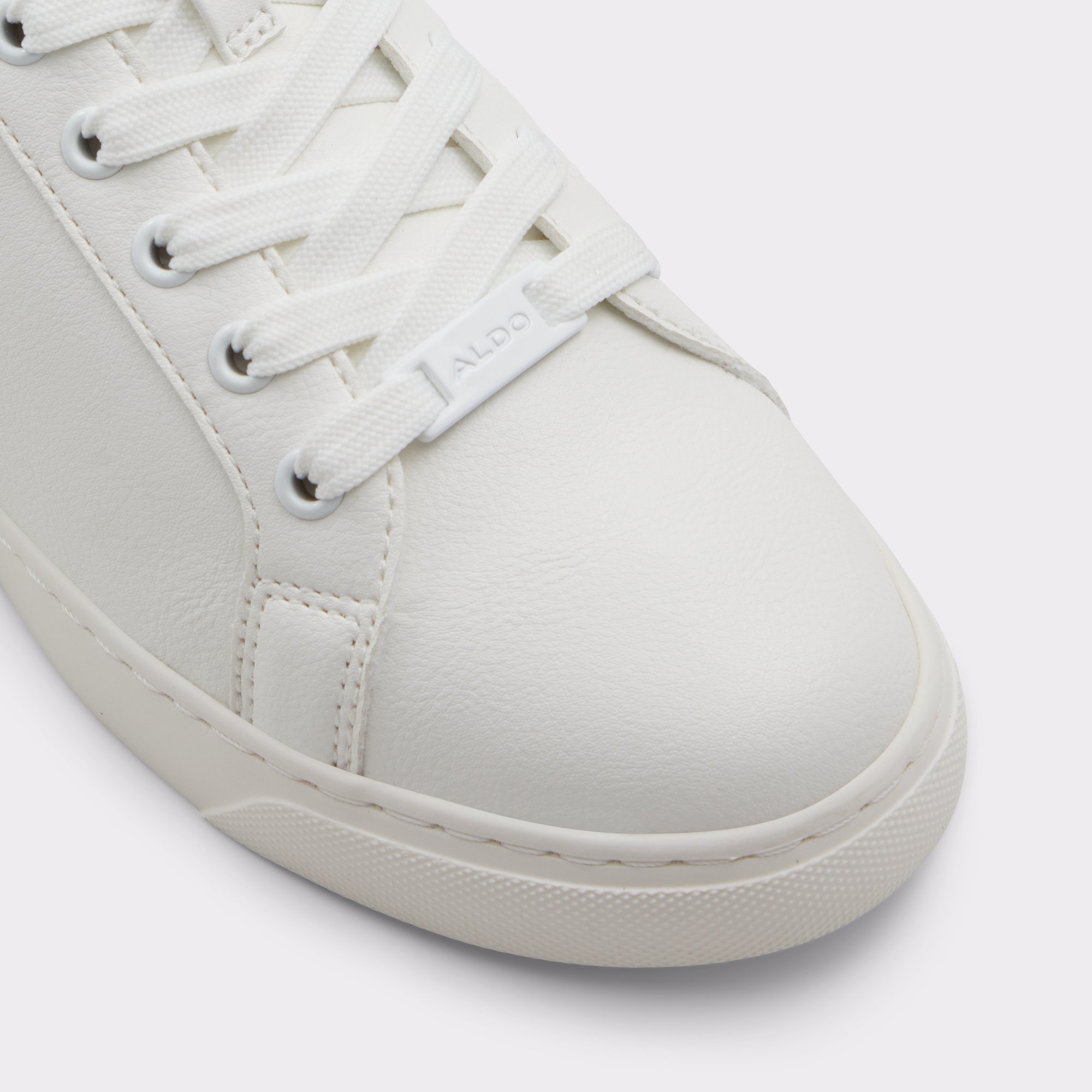 Dilathielle White Synthetic Smooth Women's Low top sneakers | ALDO US