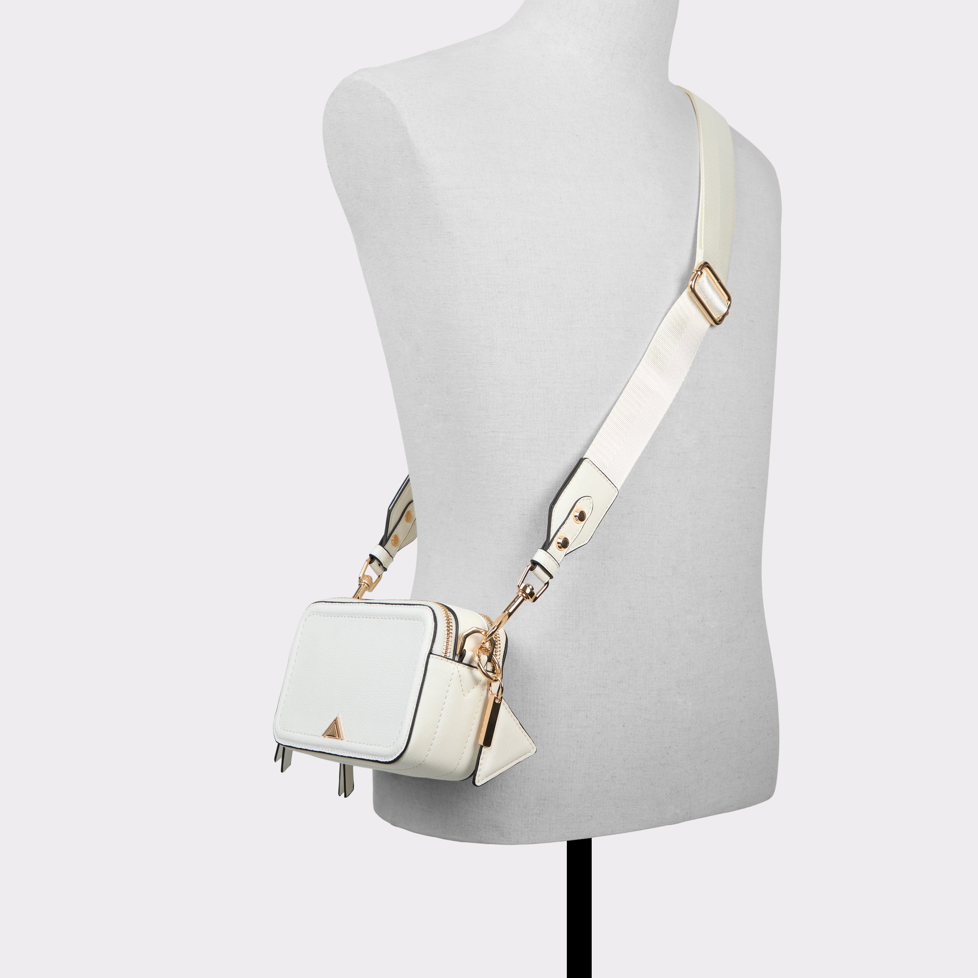【ALDO】バイカラー Dwumaax☆太めストラップ・ショルダーバッグ Dwumaax White Women's Crossbody Bags | ALDO Canada