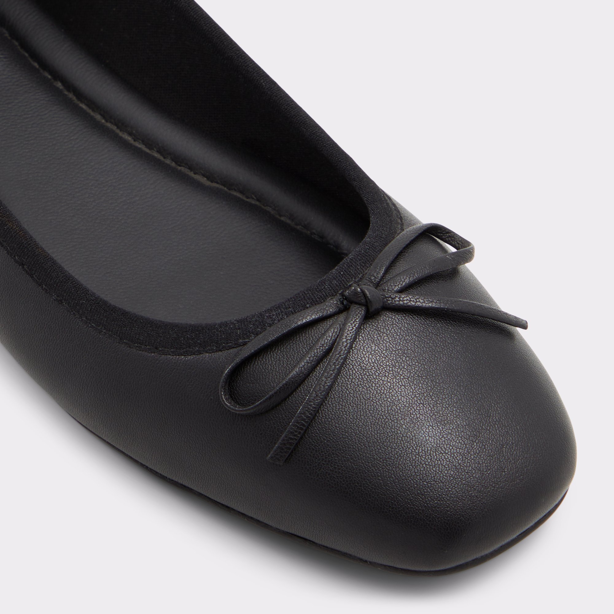 Evelinna Black Women's Ballet Flats | ALDO Canada