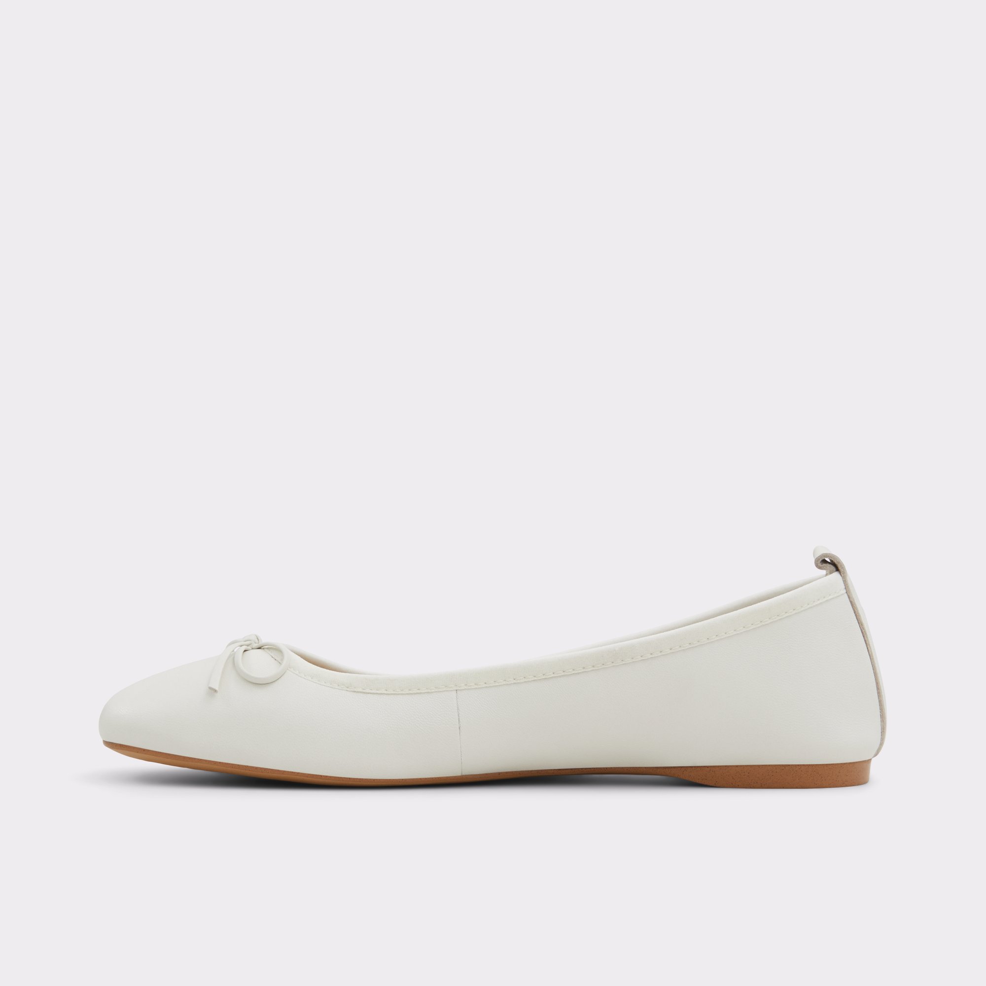 Evelinna White/Bone Women's Ballet Flats | ALDO Canada