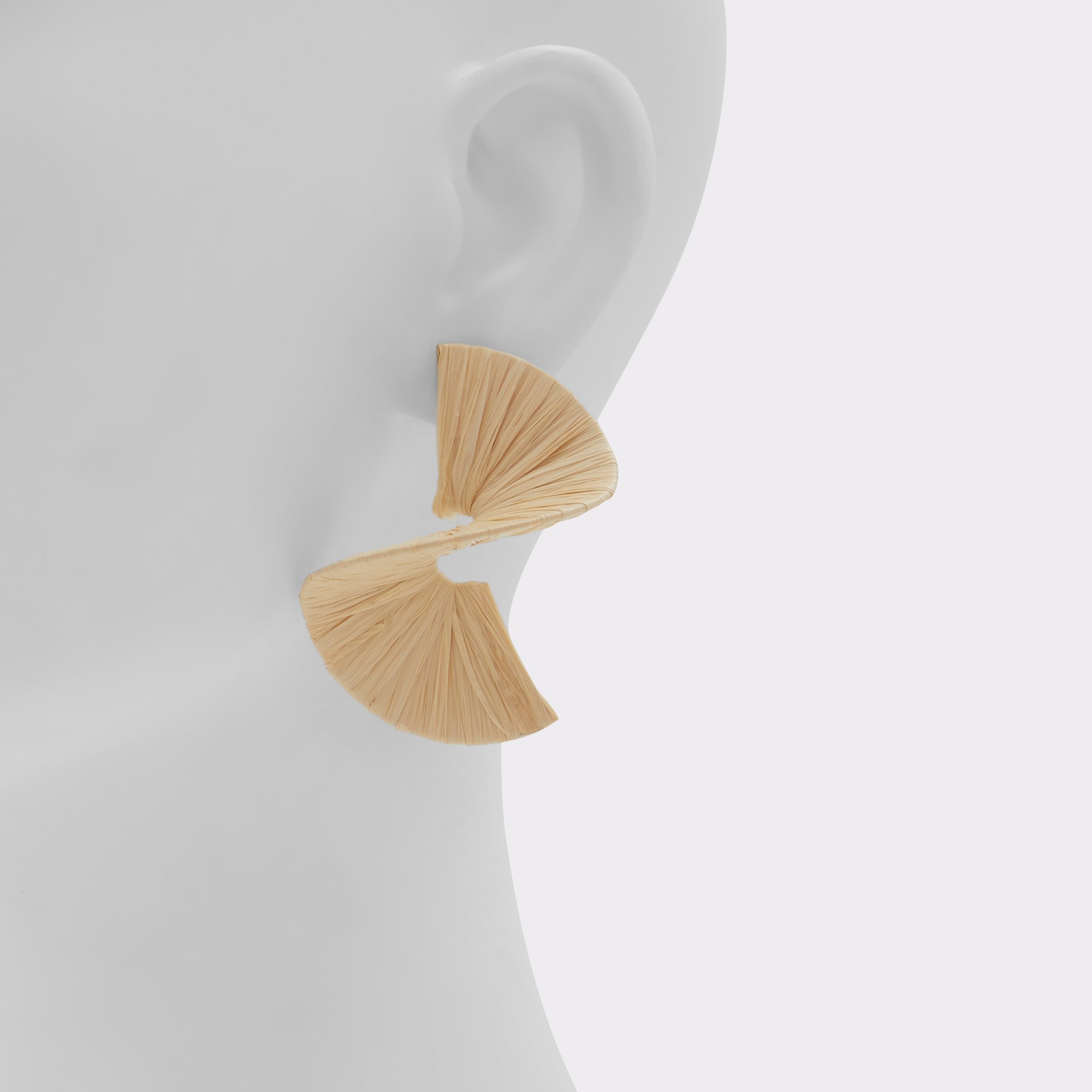 Fariasun Beige Moyen Femmes Boucles d'oreilles | ALDO Canada