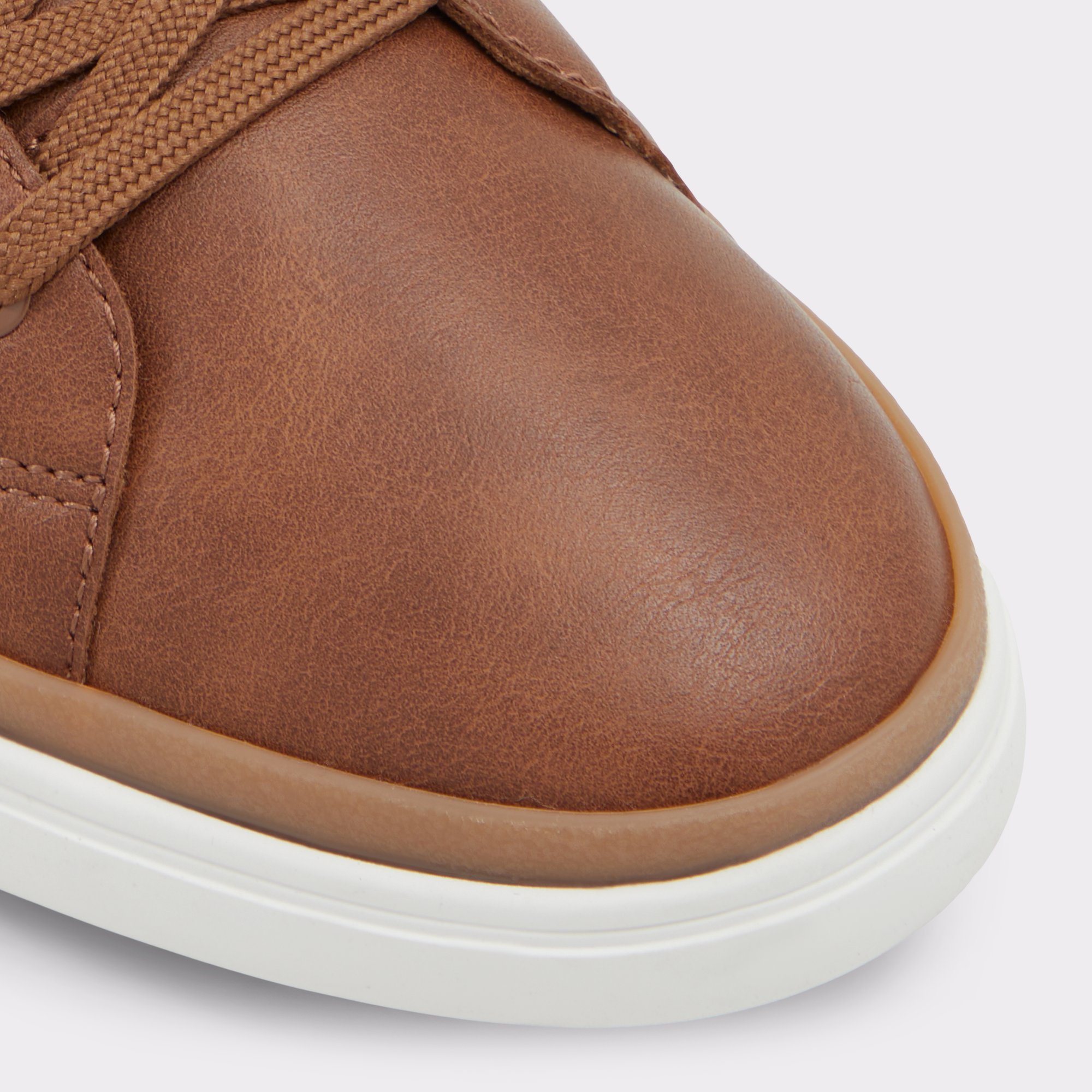 Finespec Light Brown Men's Low top | ALDO Canada