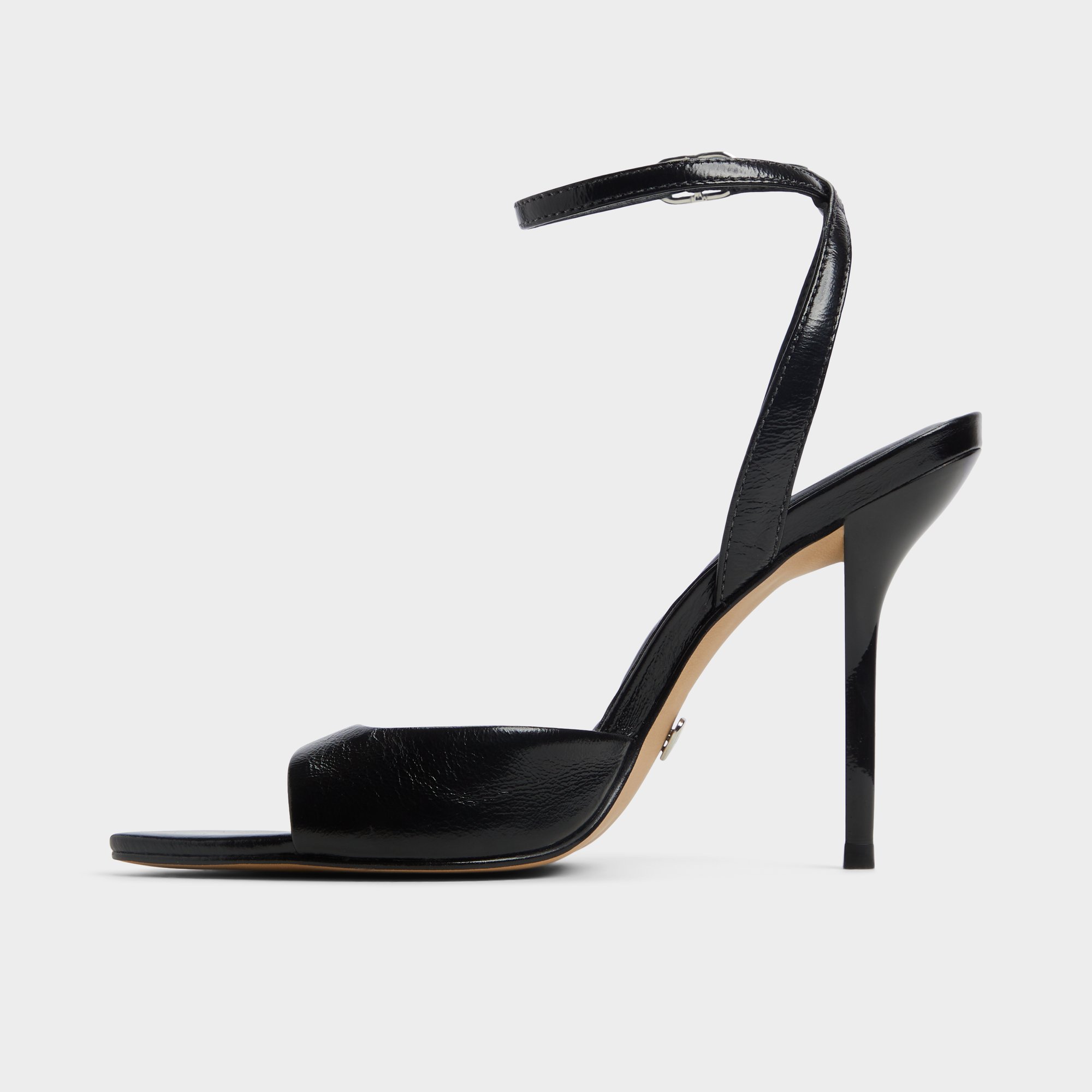 【追跡あり!】ALDO Fredo ストラップ付きフラットサンダル Black 追跡あり!】ALDO Fredo ストラップ付きフラットサンダル Black