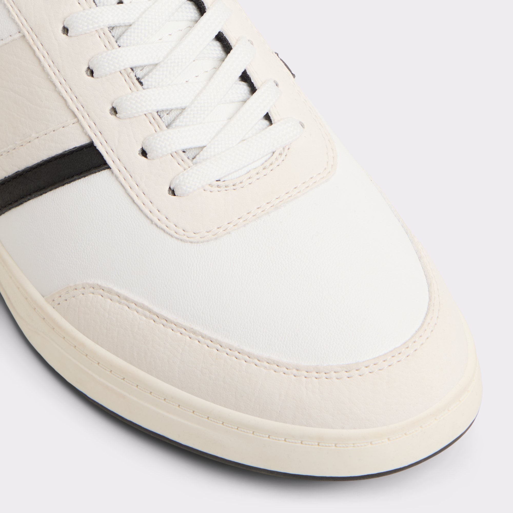 Freekick White Men's Low top | ALDO Canada
