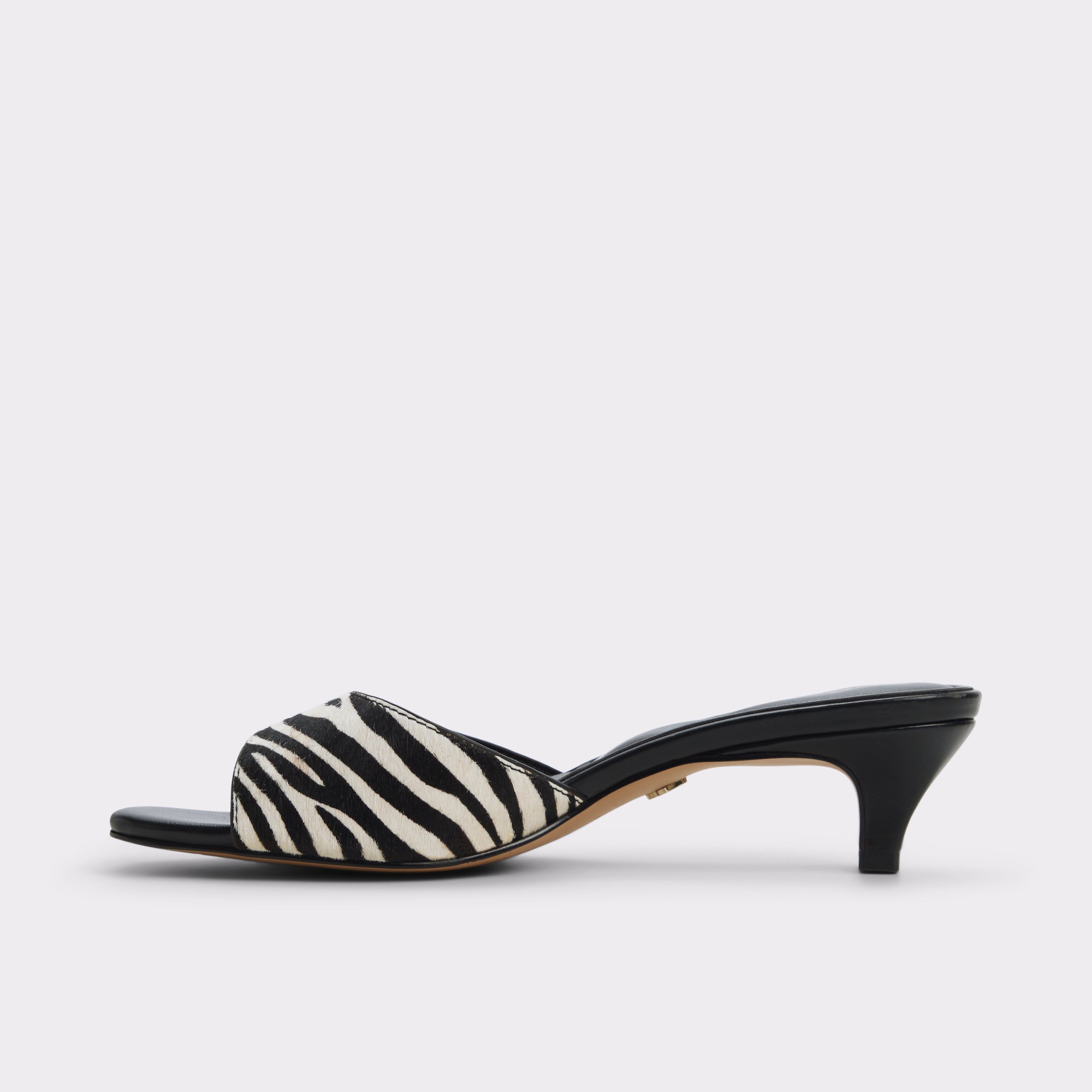 Haeden Blanc/Noir Femmes Talons bas | ALDO Canada