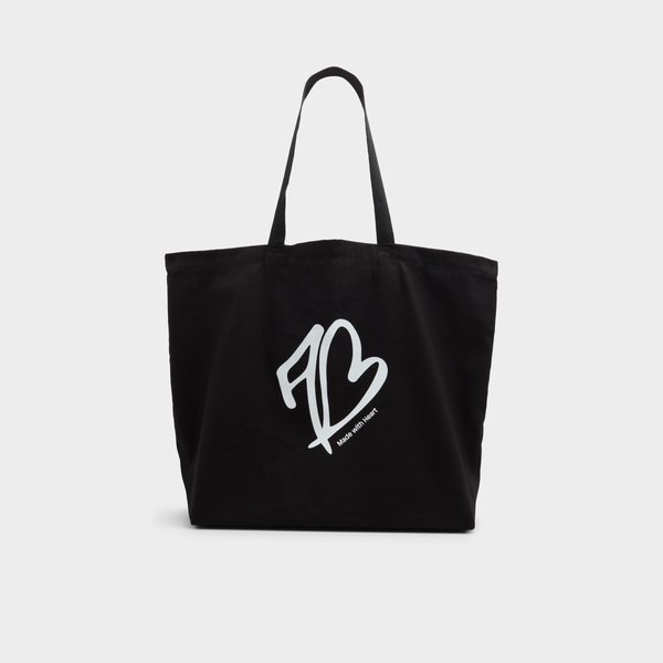 hearttote_black_003-003-