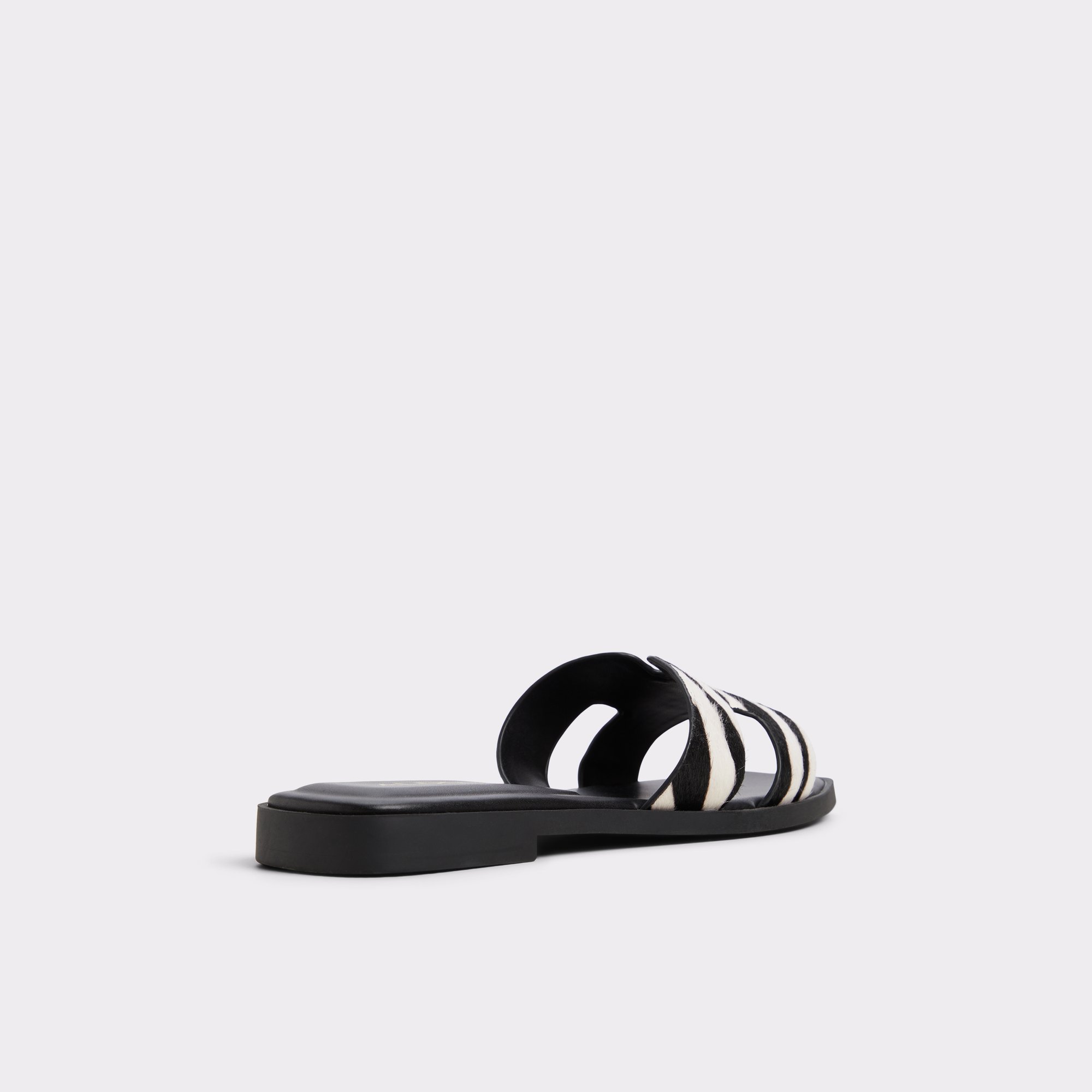 Itsandal White/Black Women's Flats | ALDO Canada