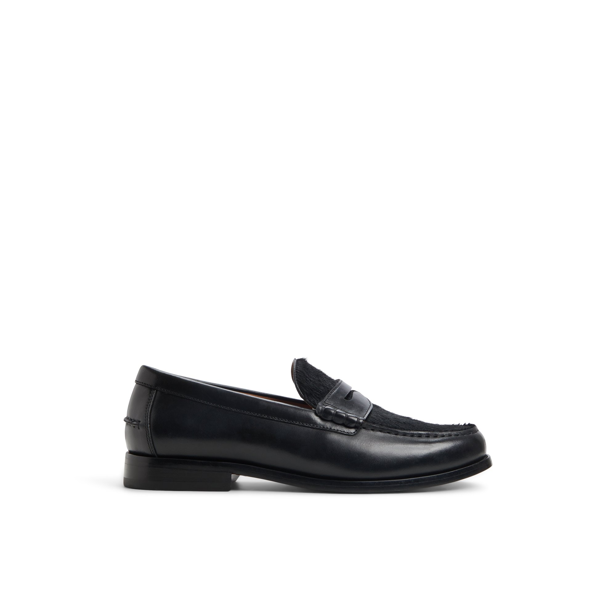 Aldo Jarom In Black