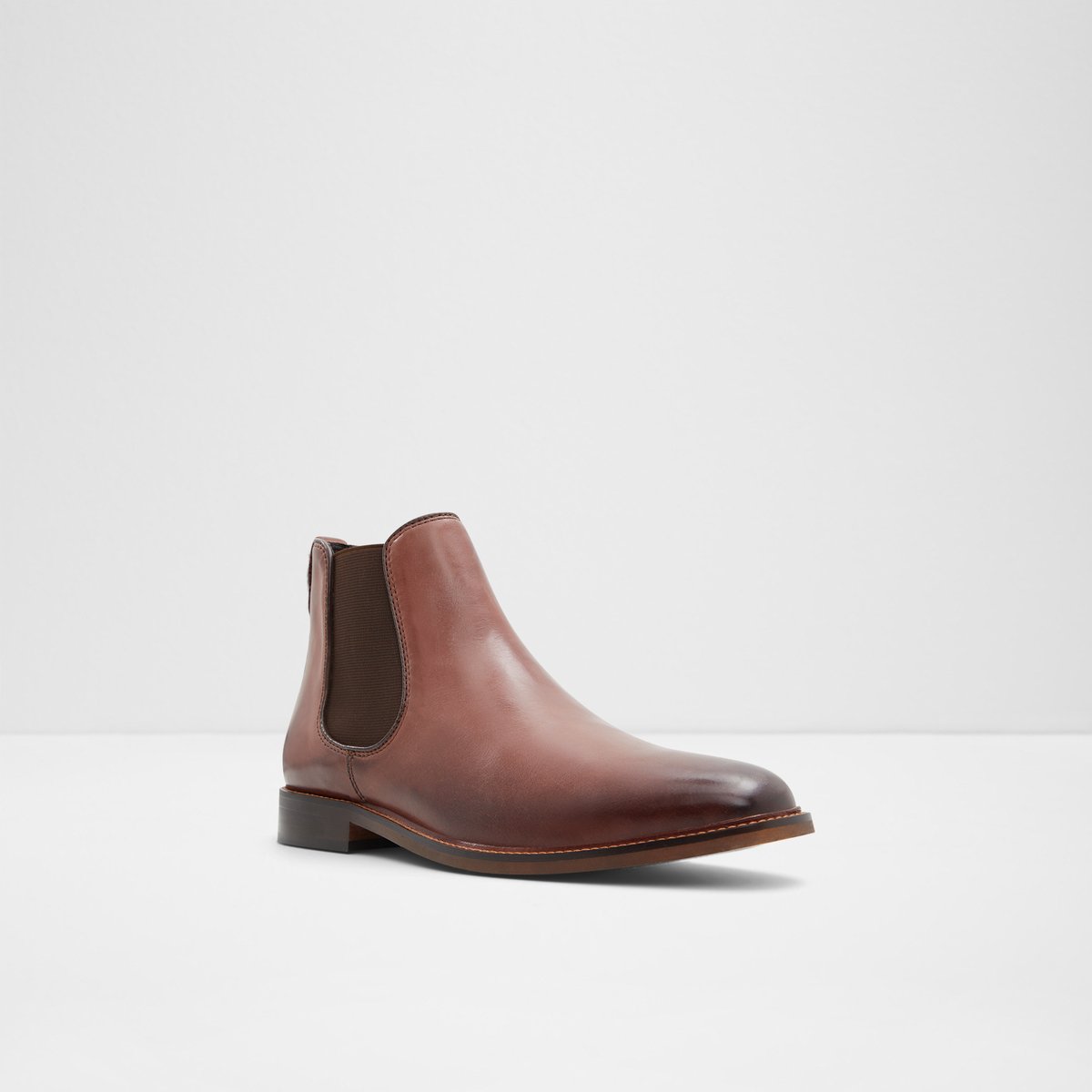 Kyren Cognac Leather Smooth Men's Chelsea Boots | ALDO Canada