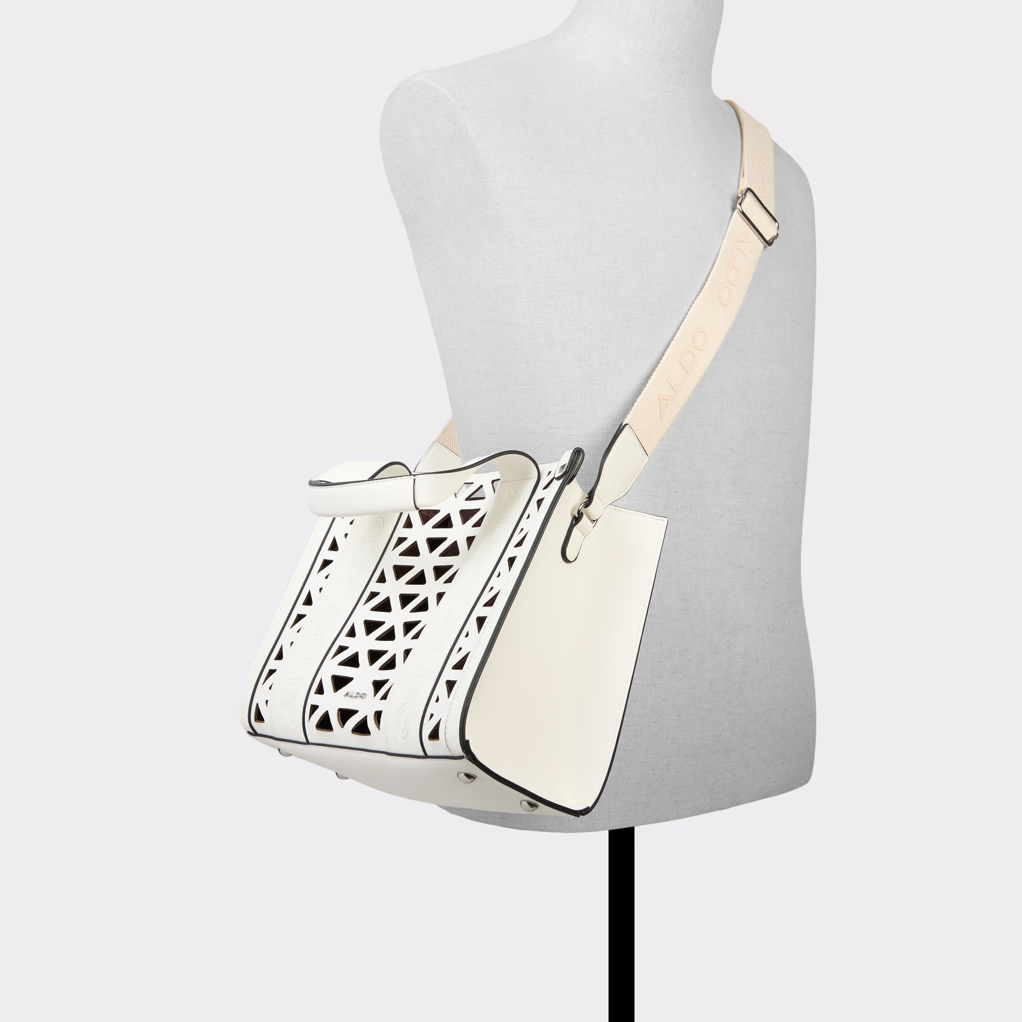 Lalaedantenn Blanc Femmes Sacs fourre-tout | ALDO Canada
