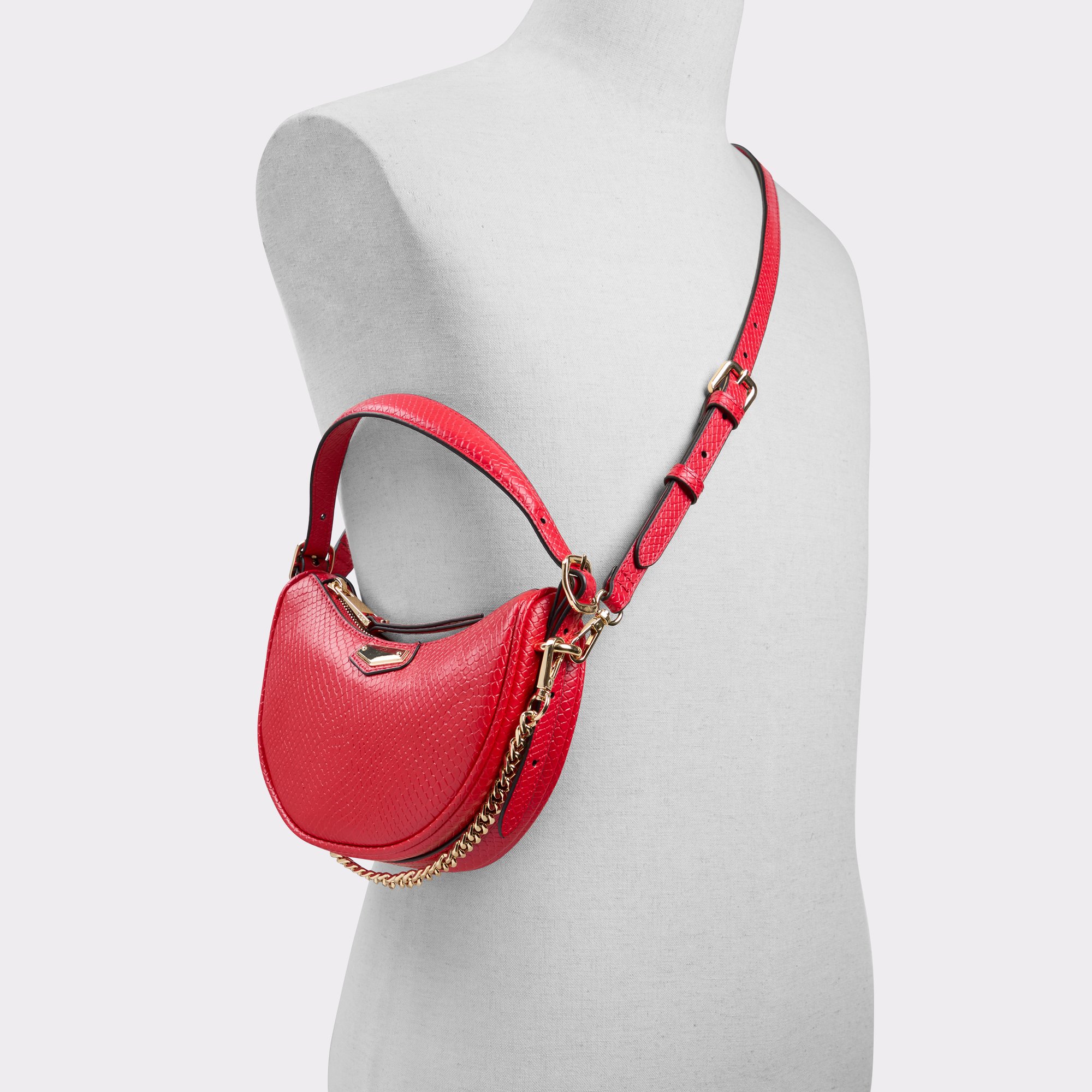 Laralyyx Red Women's Shoulder Bags | ALDO Canada