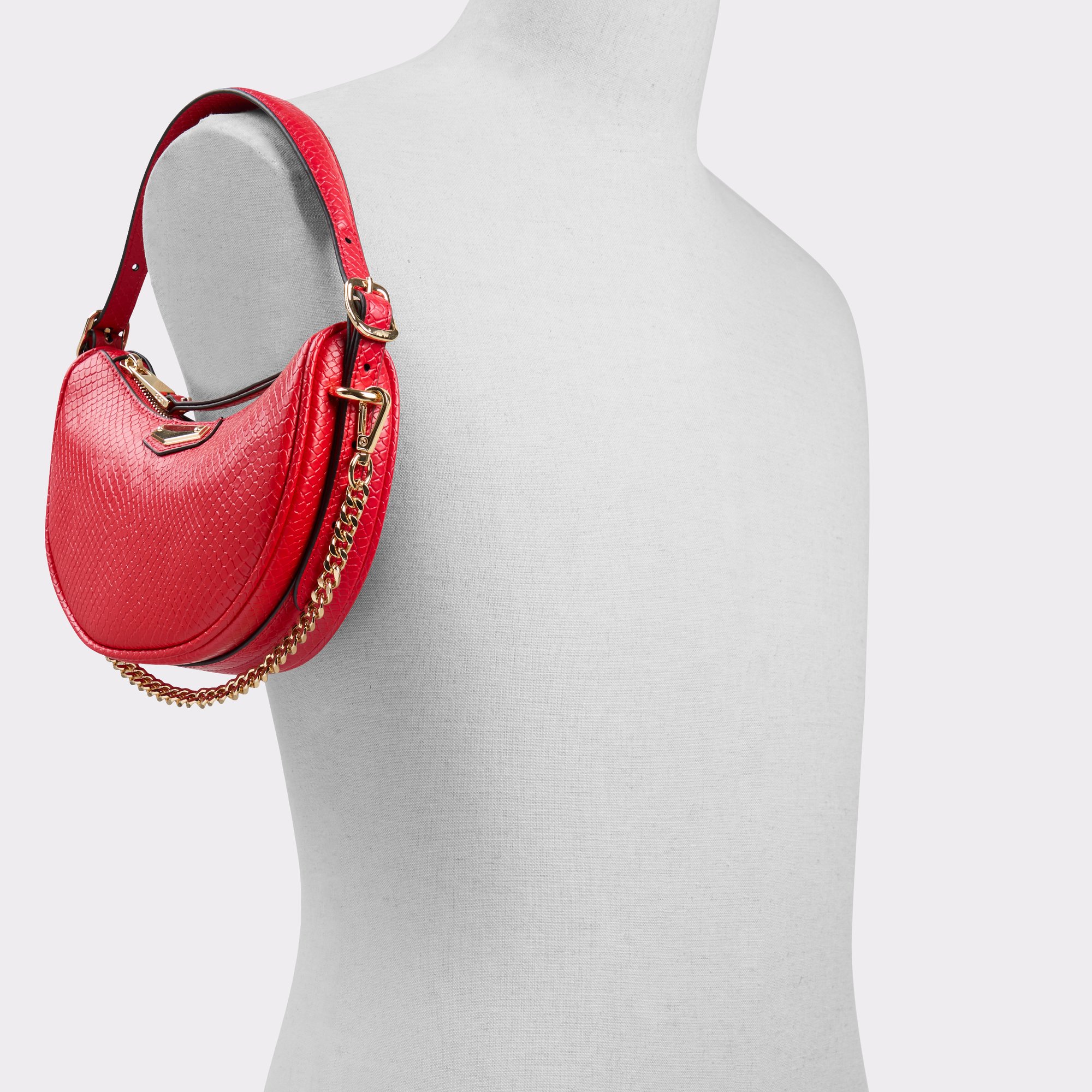 Laralyyx Red Women's Shoulder Bags | ALDO Canada