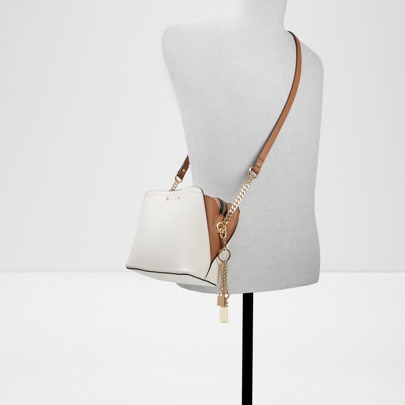 Legiora Cognac Women's Crossbody Bags | ALDO Canada