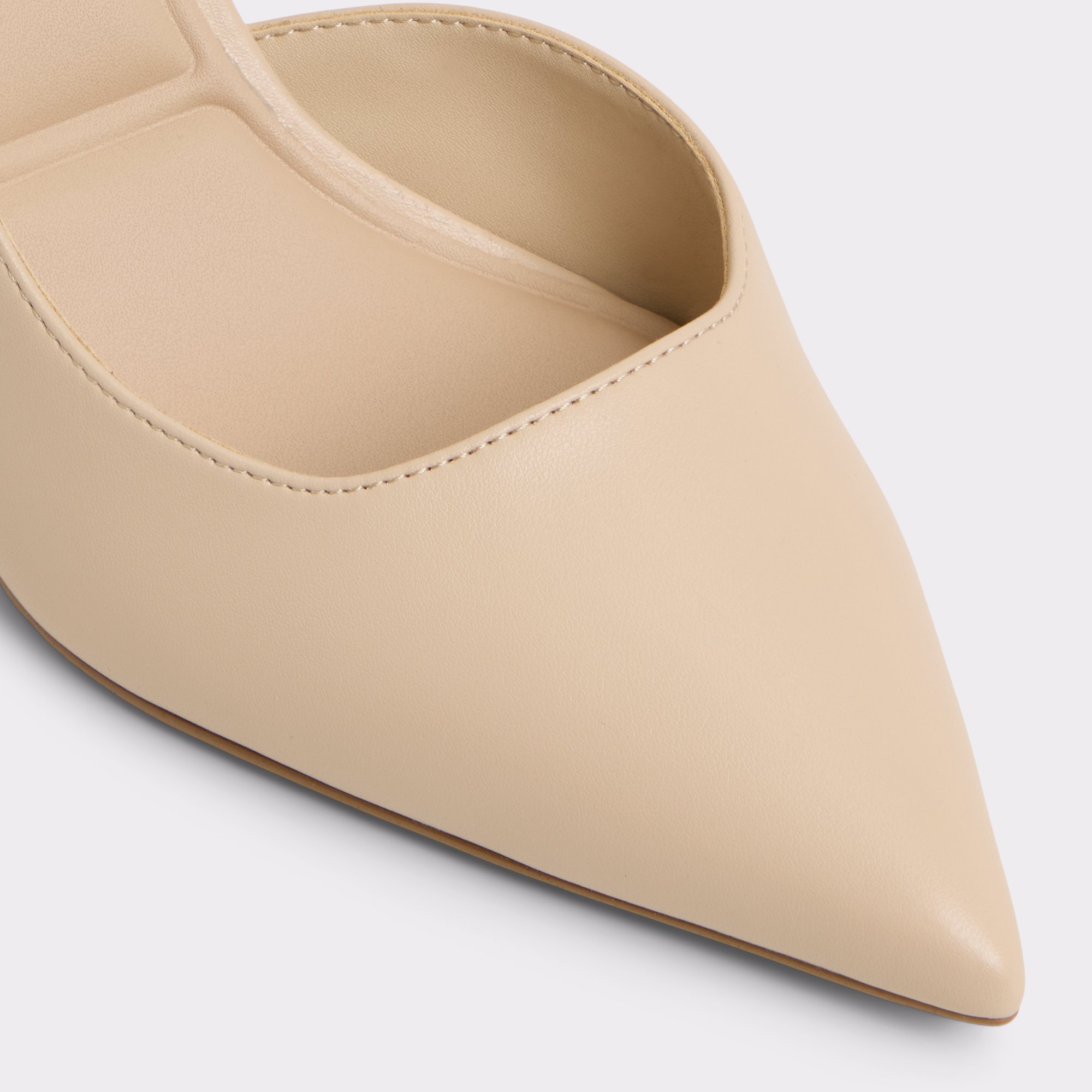 Livianna Beige Moyen Femmes Escarpins | ALDO Canada
