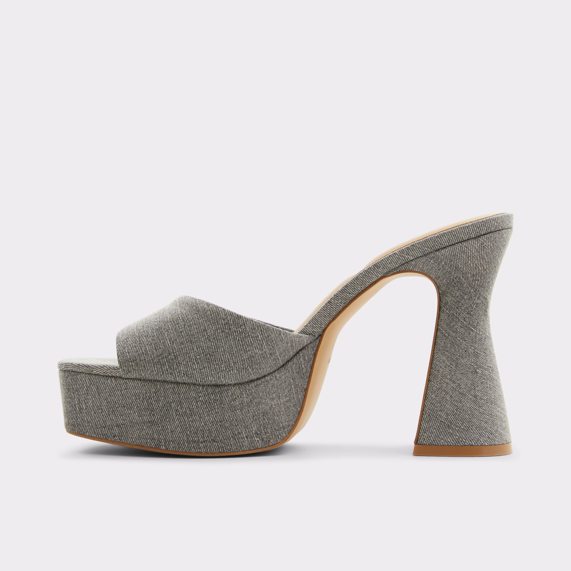 Ltplatform Dark Grey Women's Looney Tunes™ x ALDO | Canada