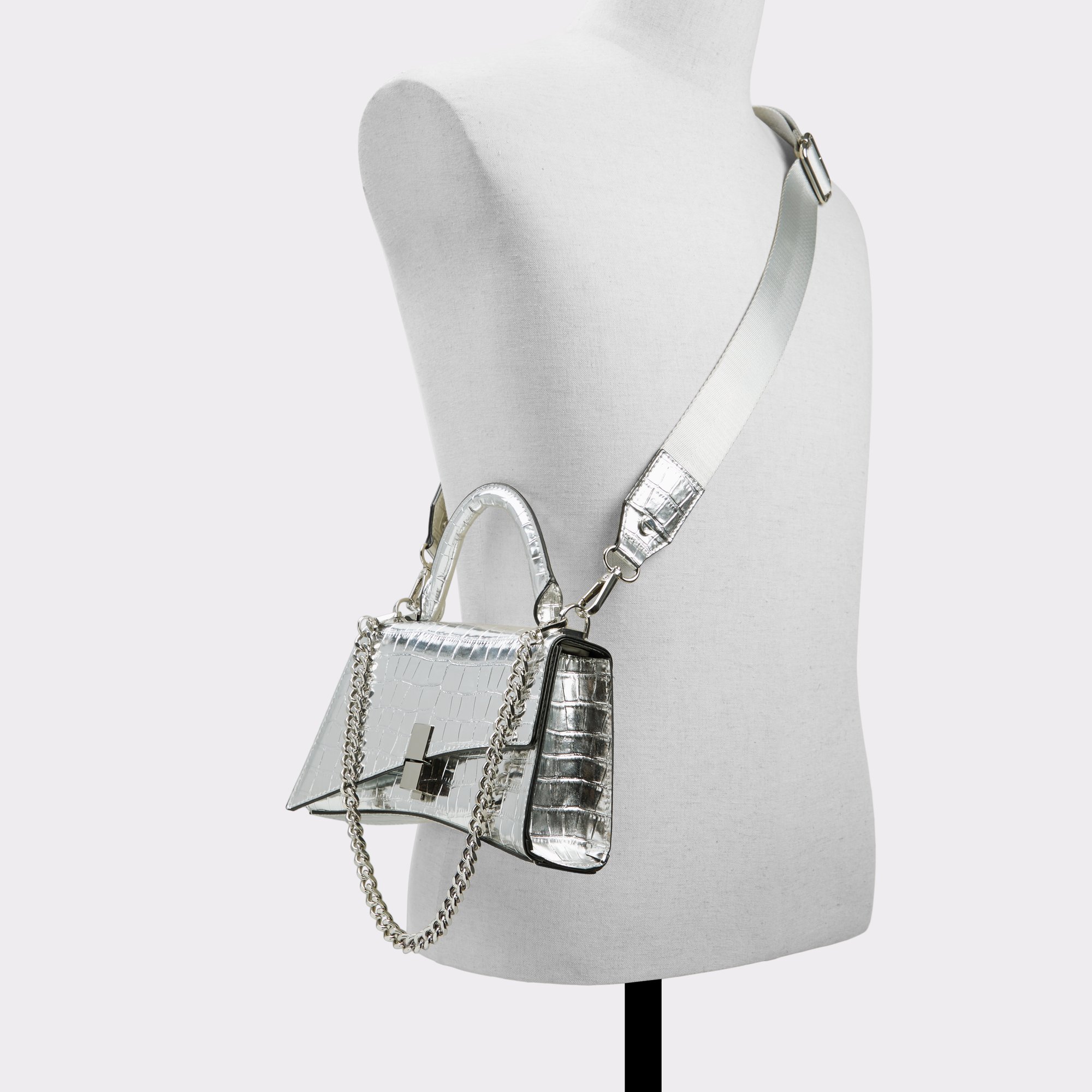 Lucenaax Silver Women's Top Handle Bags | ALDO Canada