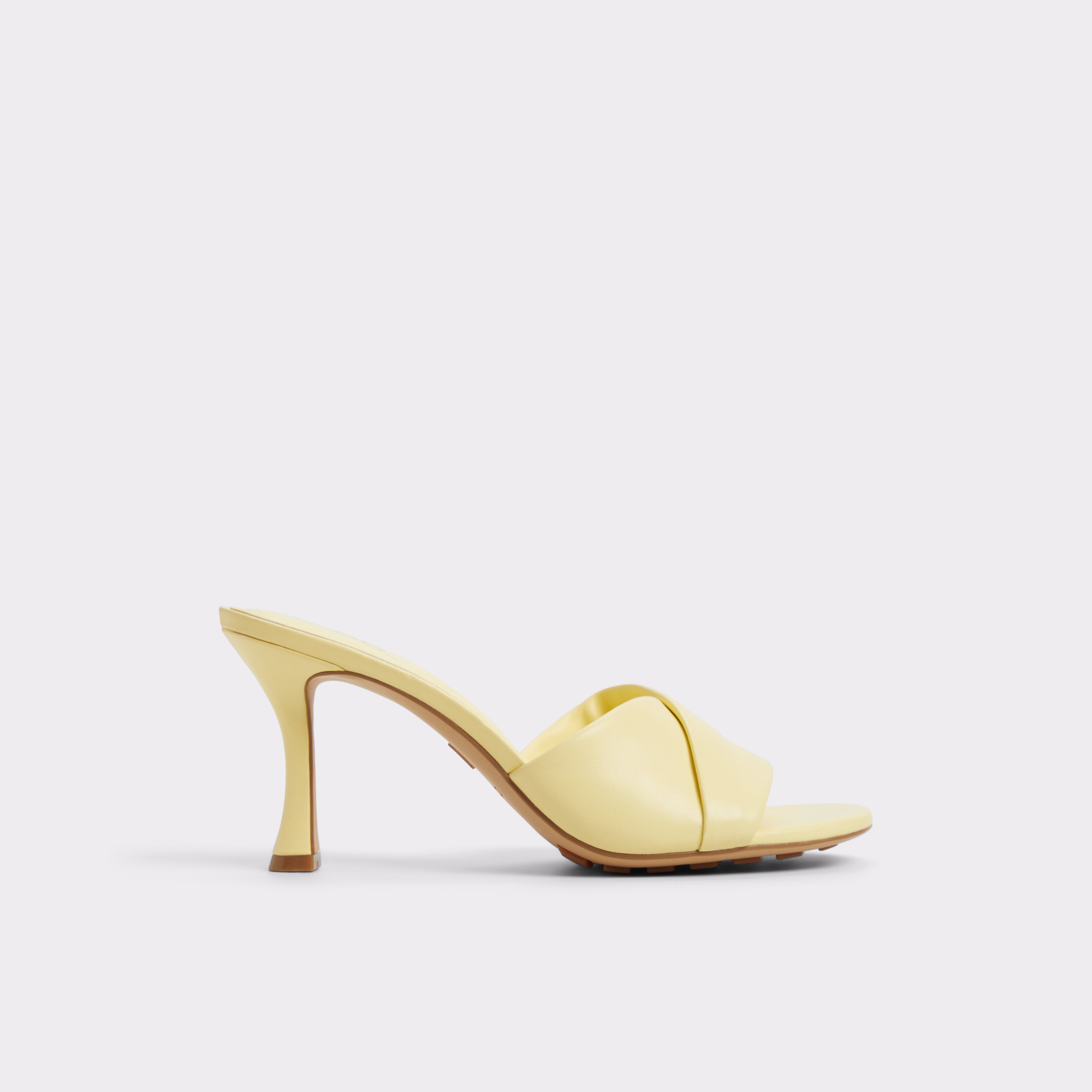 【PORTERNA】Roy Almond Mule The Row - Haya Camel Leather Mule, 40mm | Mitchell Stores