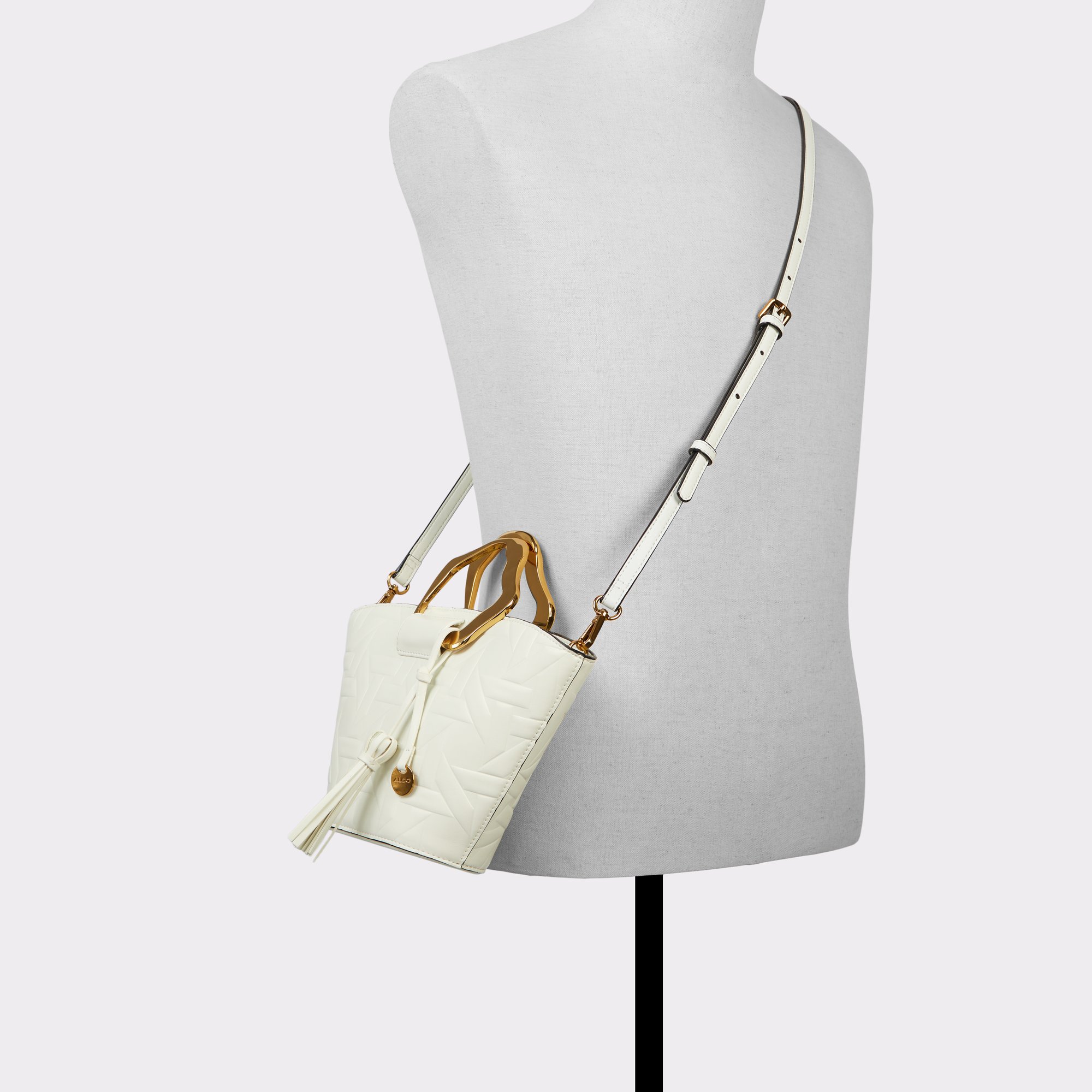 Malede Autre Blanc Femmes Essentiels pour voyages | ALDO Canada