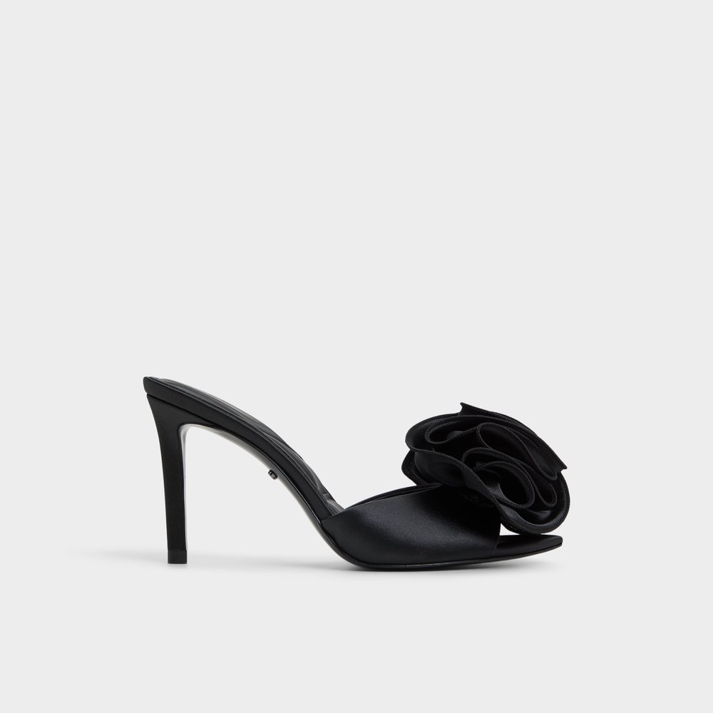 【ALDO x Disney】コラボ☆ロゴ・キーチェン☆2wayハンドバッグ Disney | ALDO: The Princess & Villain Collection | ALDO US