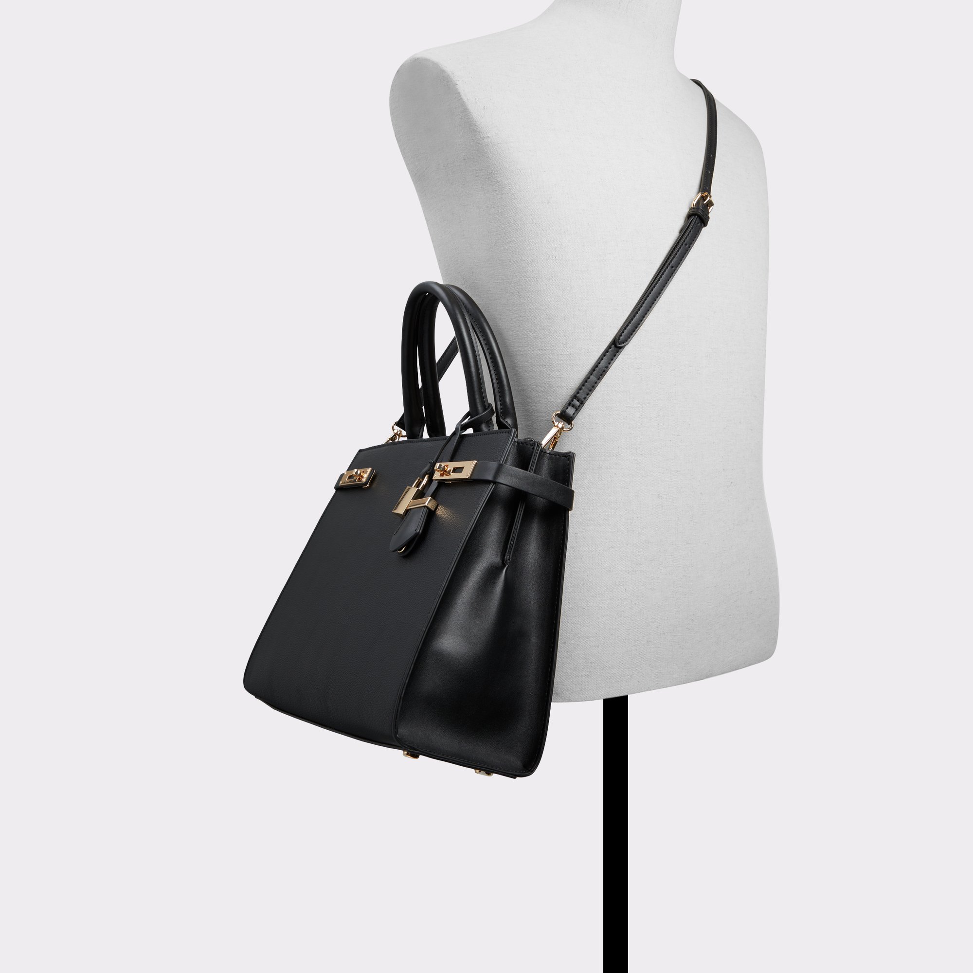 Manillaax Noir Femmes Sacs fourre-tout | ALDO Canada