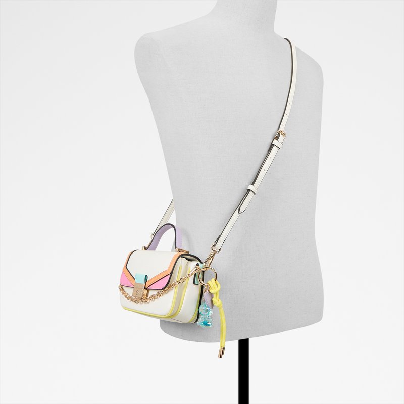 Menieleira cartera de mujer