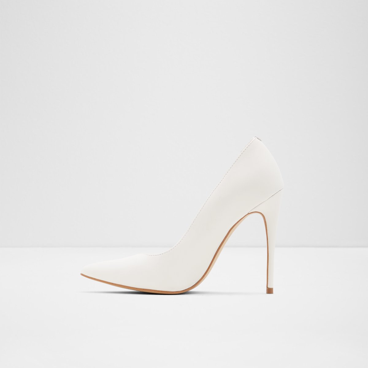 aldo white pumps