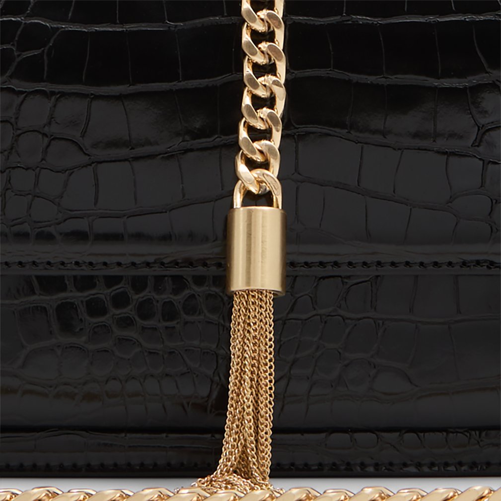 【ALDO】新作〇Andressera〇軽量タッセル付きミニクロスボディ Women's Crossbody Bags | ALDO US